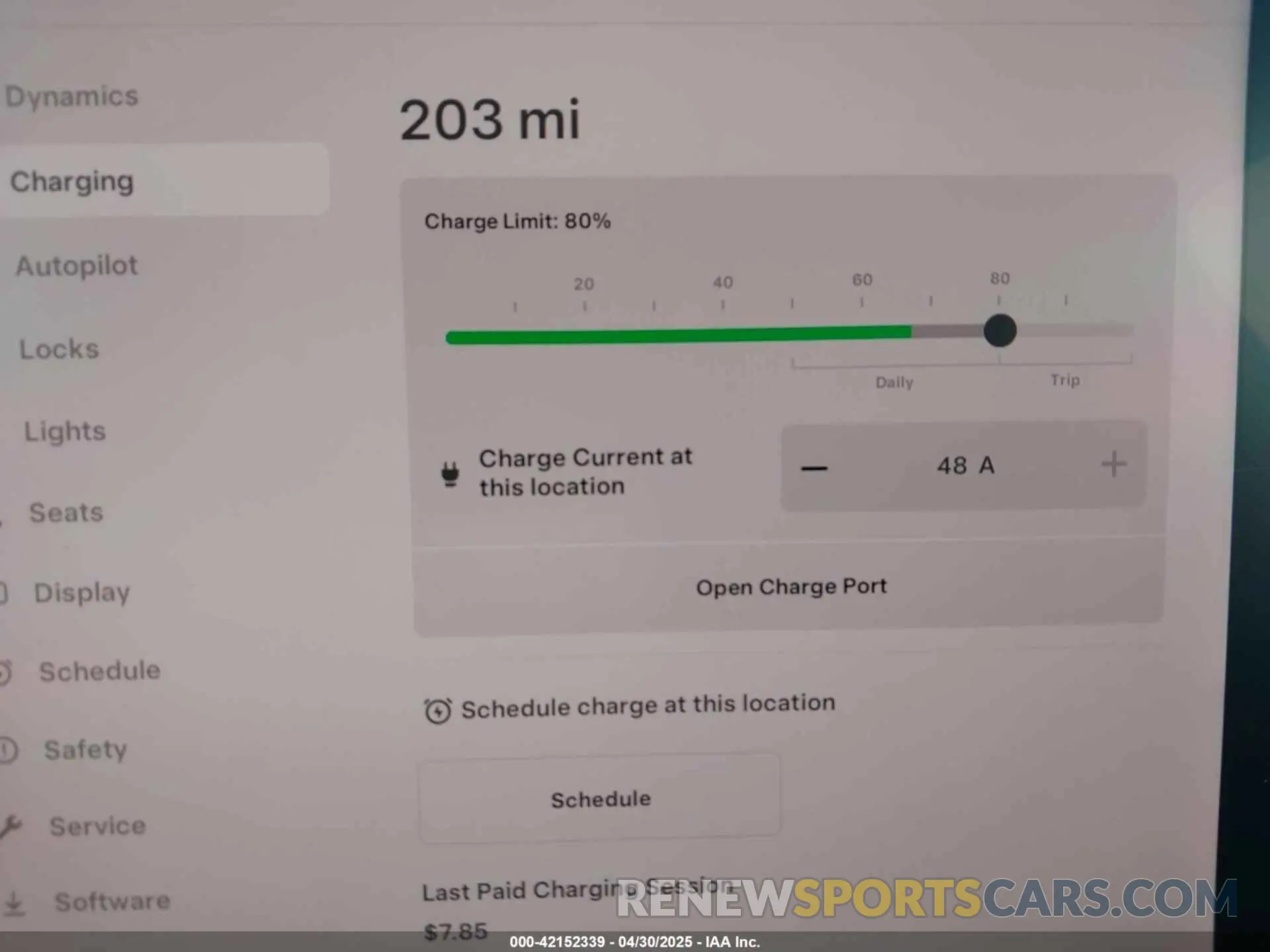 17 Photograph of a damaged car 7SAYGDEE3NF422205 TESLA MODEL Y 2022