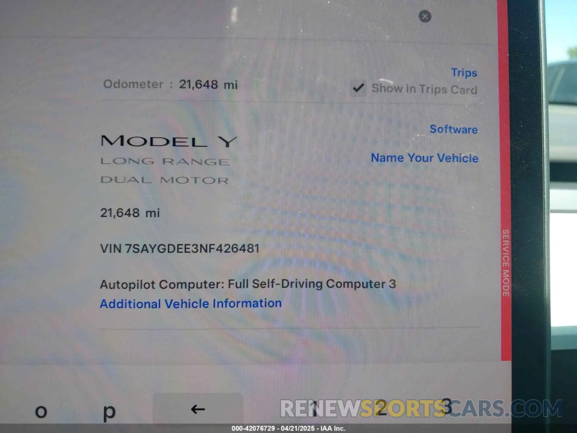 15 Photograph of a damaged car 7SAYGDEE3NF426481 TESLA MODEL Y 2022