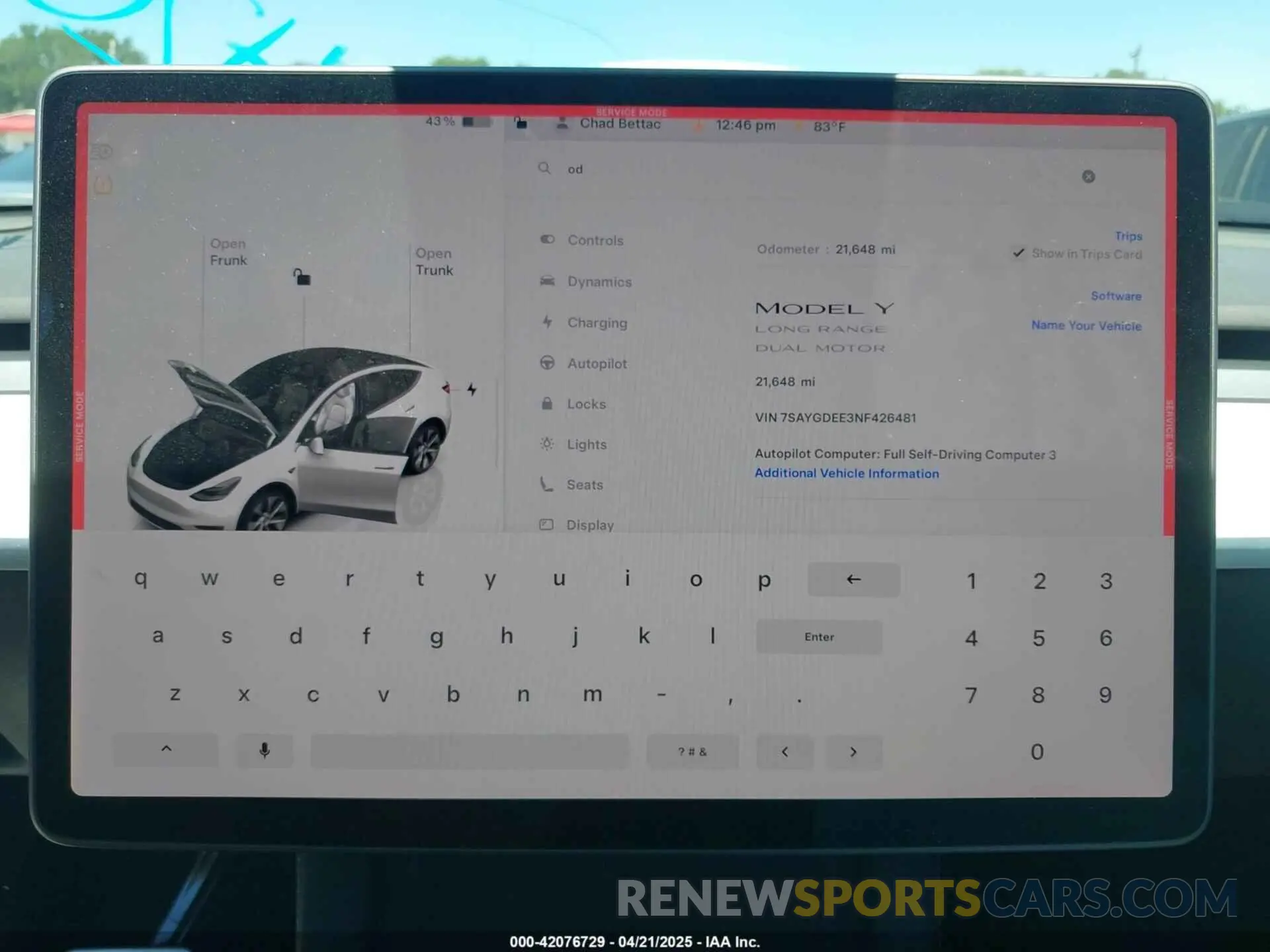 18 Photograph of a damaged car 7SAYGDEE3NF426481 TESLA MODEL Y 2022