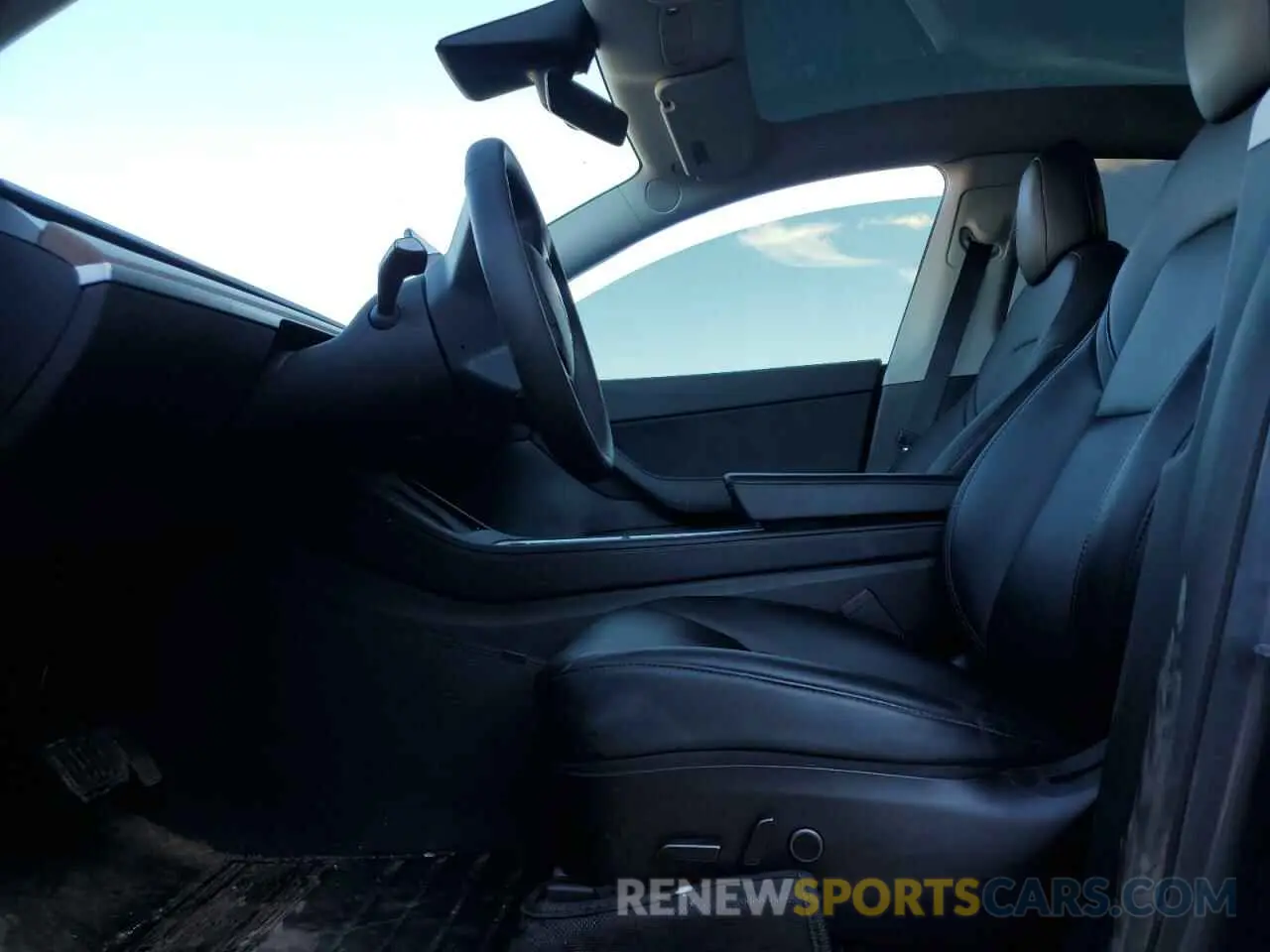 7 Photograph of a damaged car 7SAYGDEE3NF435259 TESLA MODEL Y 2022