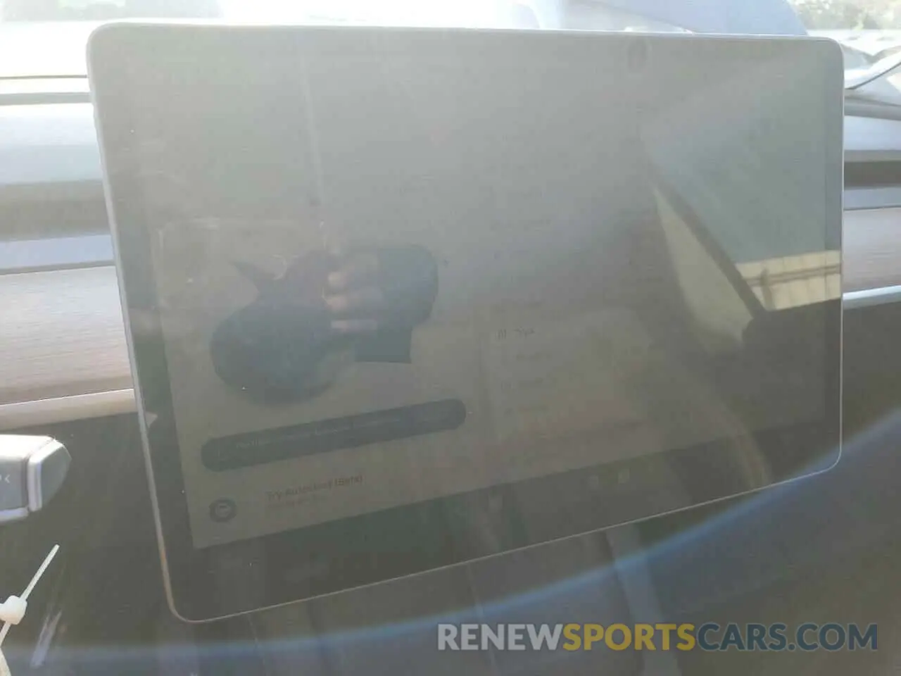 9 Photograph of a damaged car 7SAYGDEE3NF445886 TESLA MODEL Y 2022