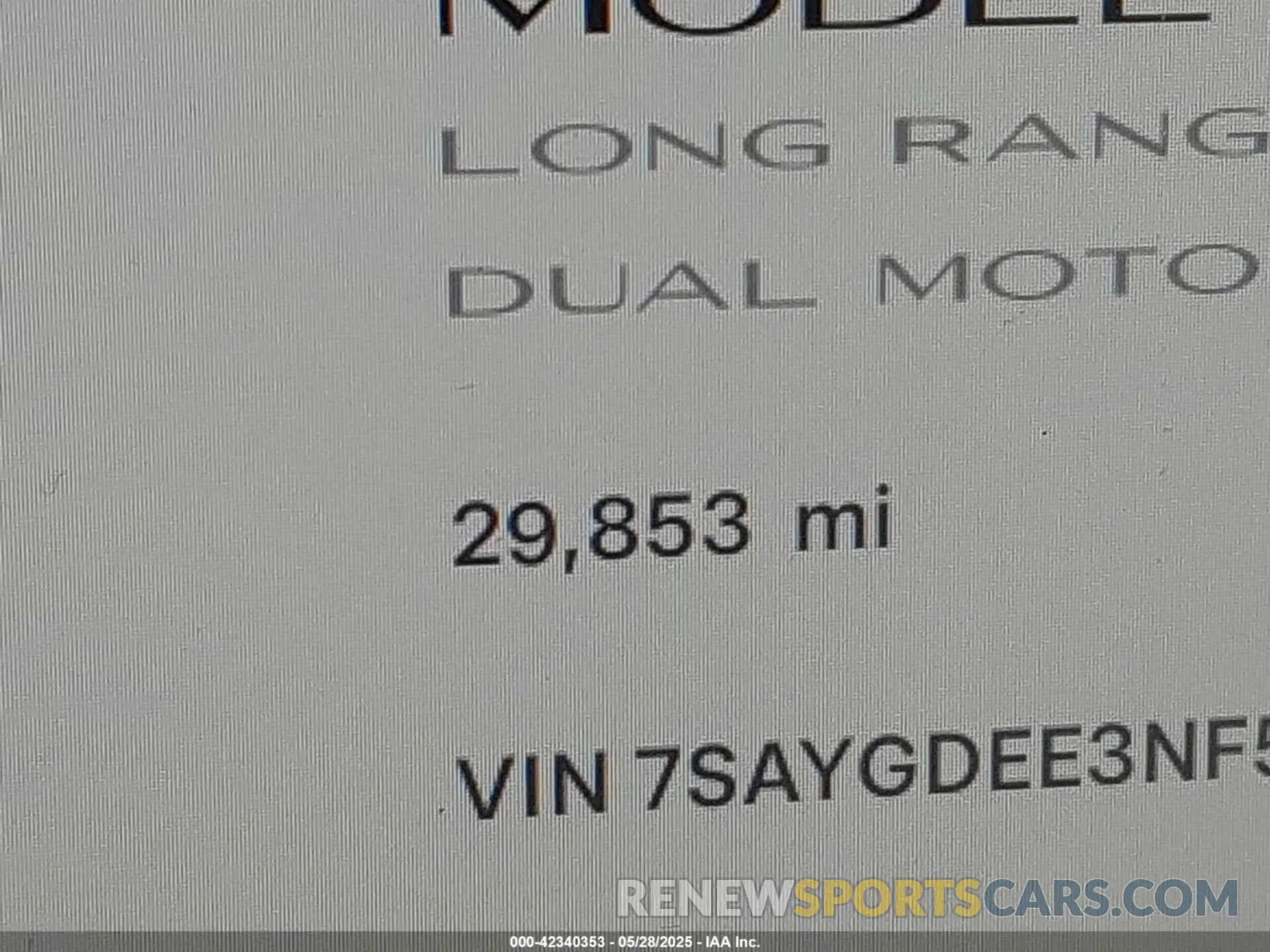 16 Photograph of a damaged car 7SAYGDEE3NF524295 TESLA MODEL Y 2022