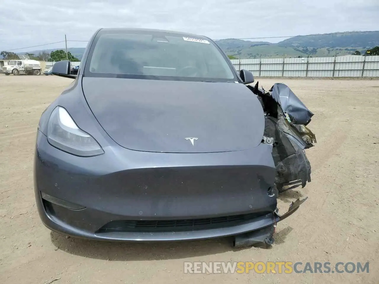5 Photograph of a damaged car 7SAYGDEE3NF551917 TESLA MODEL Y 2022