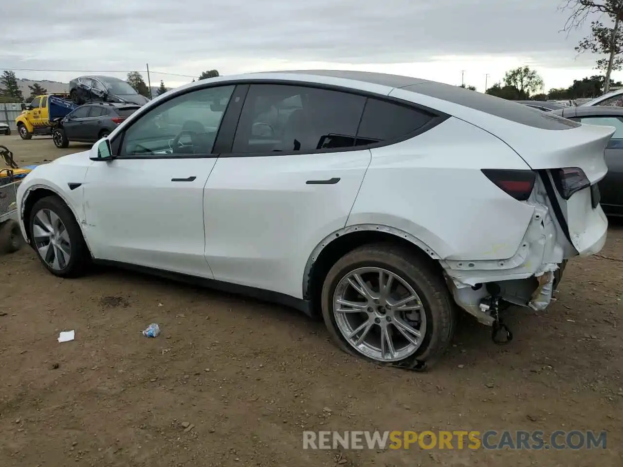 2 Photograph of a damaged car 7SAYGDEE3NF561086 TESLA MODEL Y 2022