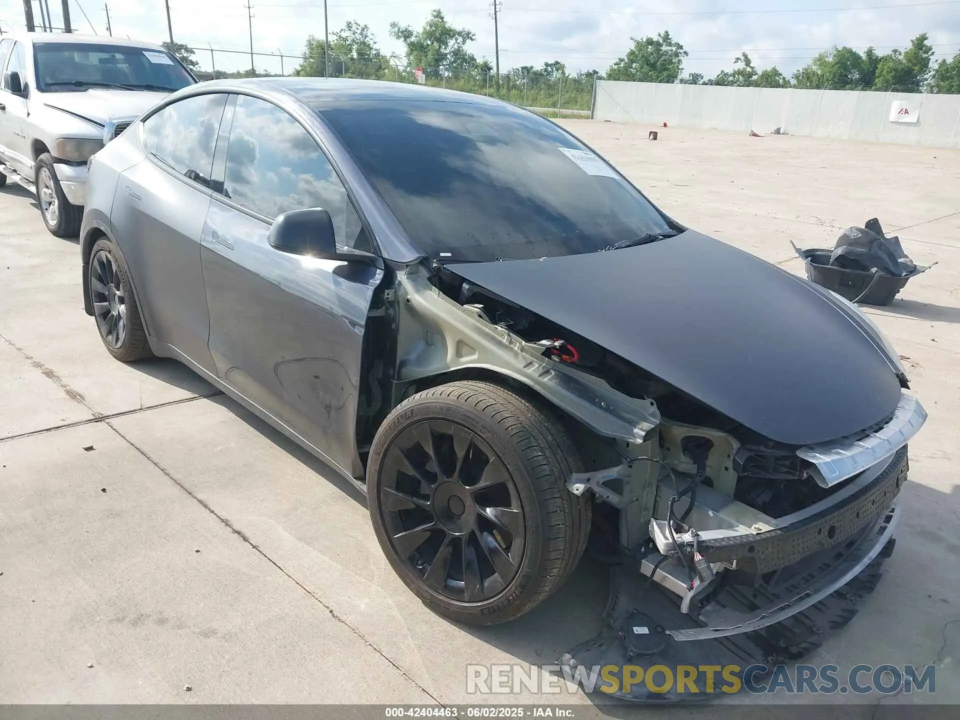 1 Photograph of a damaged car 7SAYGDEE3NF565428 TESLA MODEL Y 2022