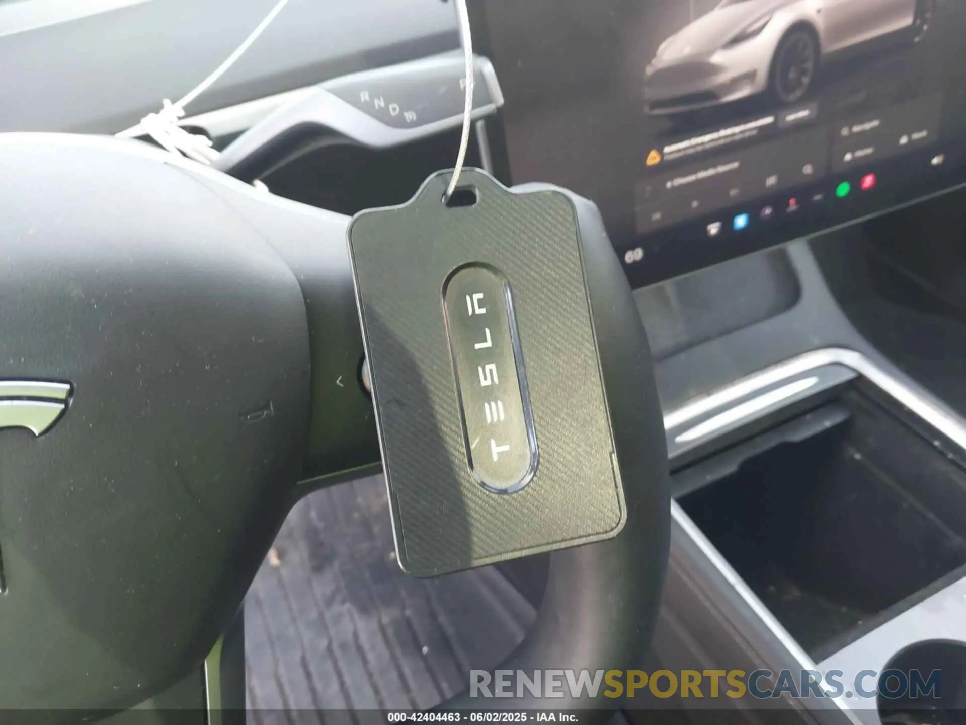 9 Photograph of a damaged car 7SAYGDEE3NF565428 TESLA MODEL Y 2022
