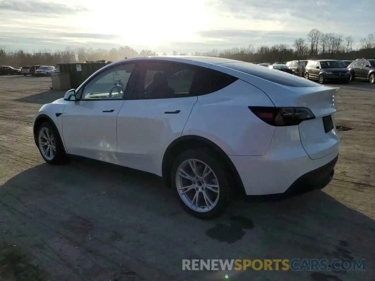 2 Photograph of a damaged car 7SAYGDEE4NA009898 TESLA MODEL Y 2022