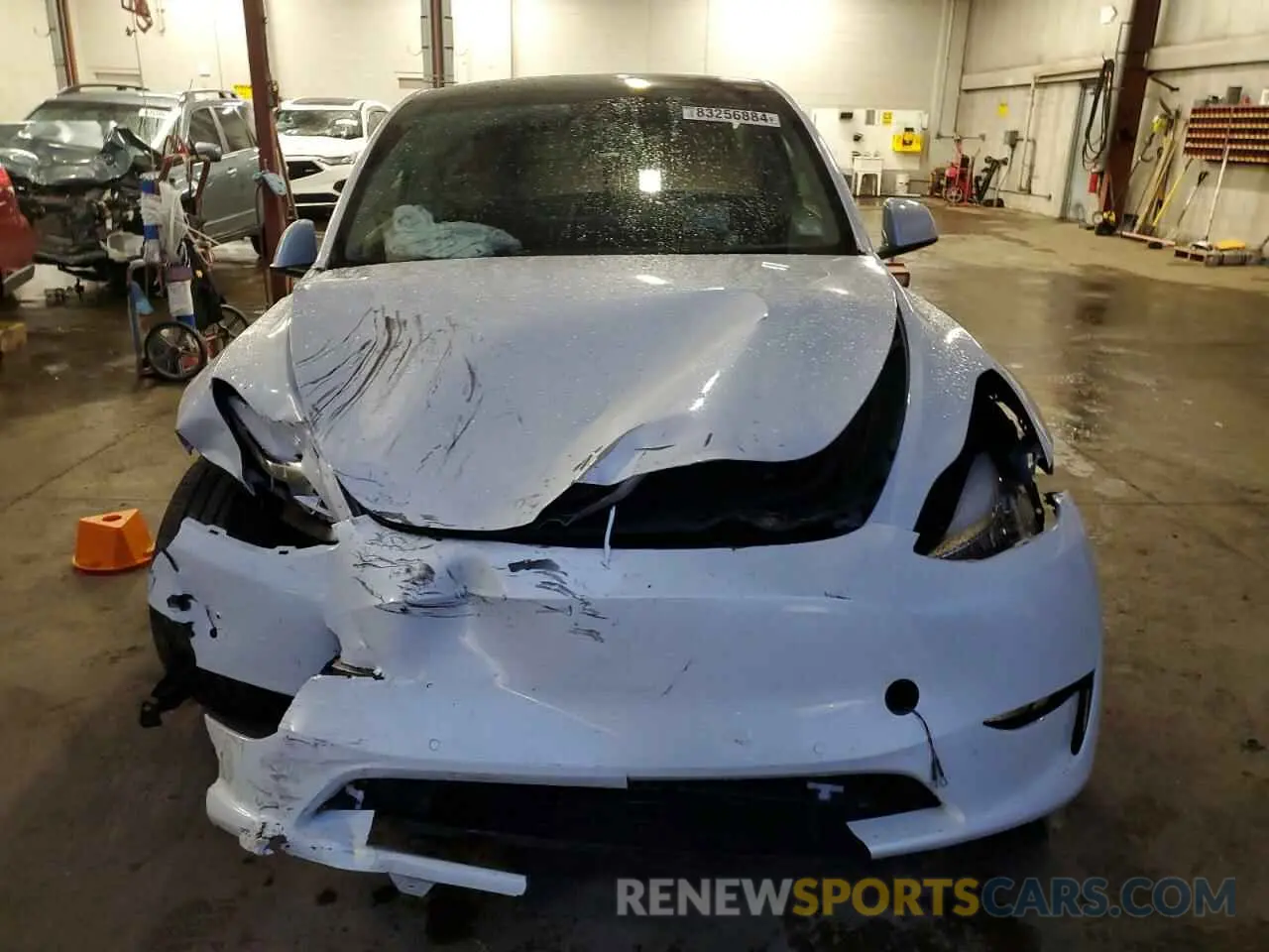 5 Photograph of a damaged car 7SAYGDEE4NA010016 TESLA MODEL Y 2022