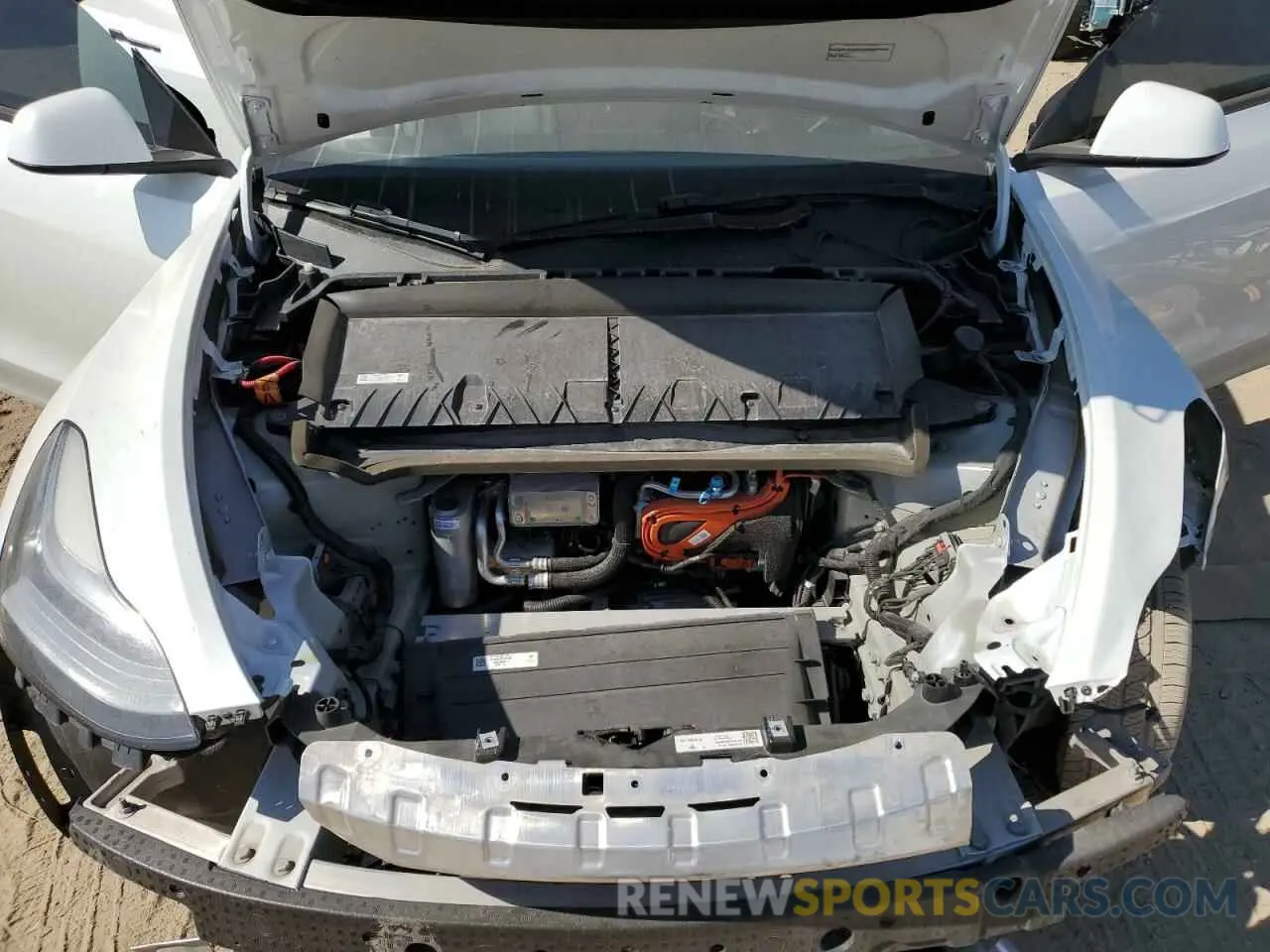 11 Photograph of a damaged car 7SAYGDEE4NA012347 TESLA MODEL Y 2022