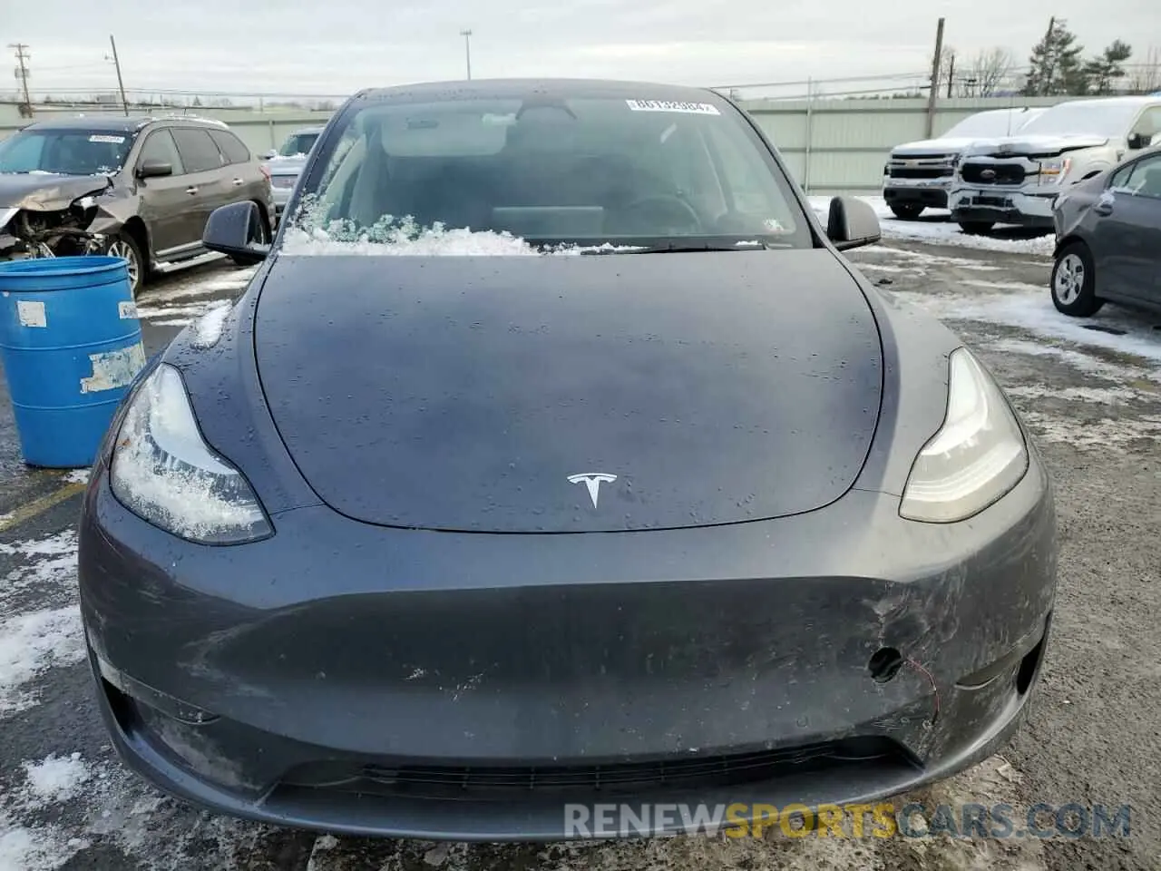 5 Photograph of a damaged car 7SAYGDEE4NA017788 TESLA MODEL Y 2022