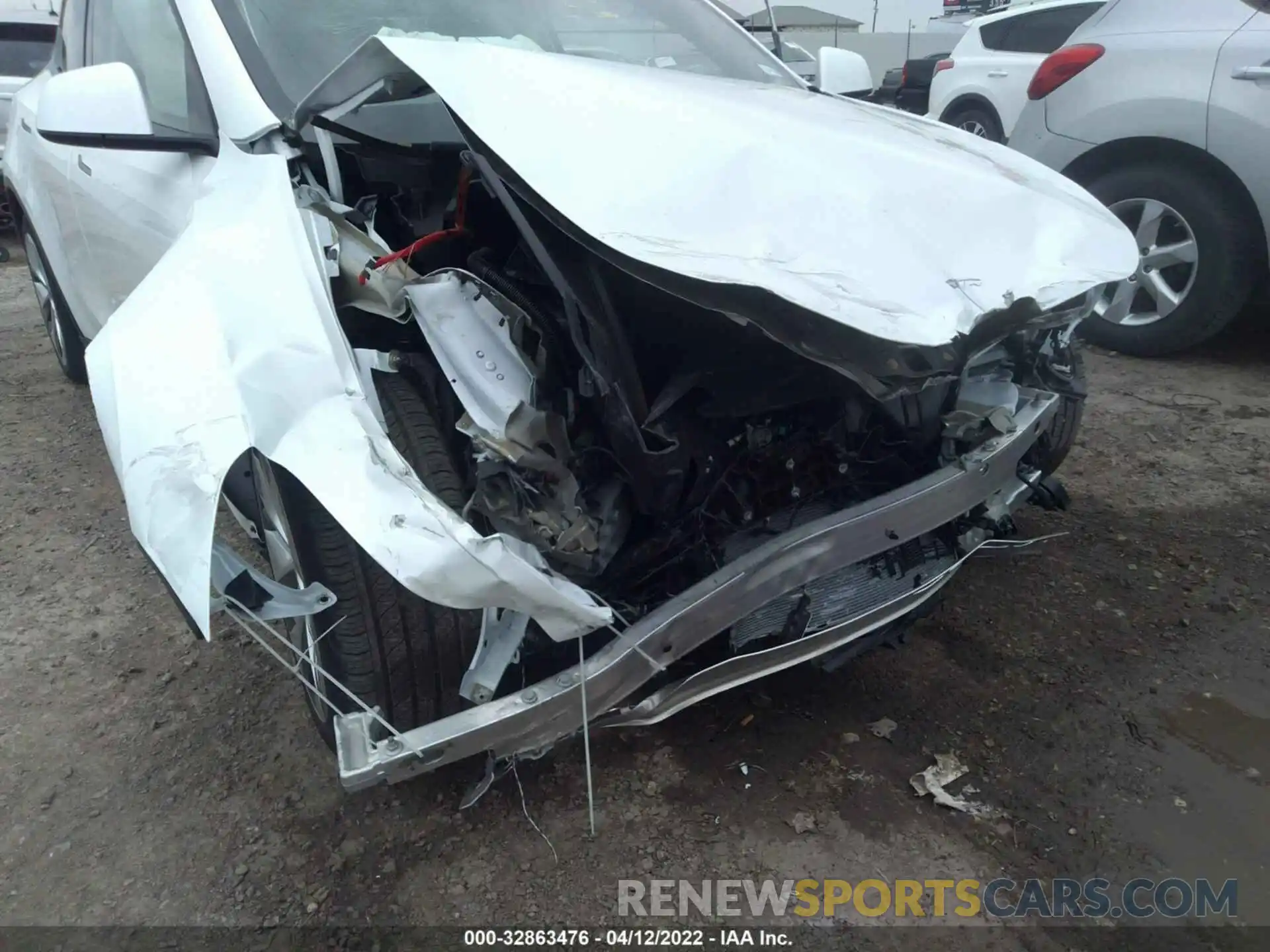 6 Photograph of a damaged car 7SAYGDEE4NF315356 TESLA MODEL Y 2022