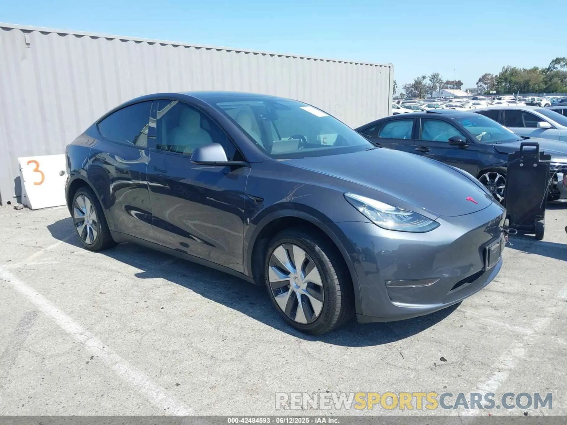 1 Photograph of a damaged car 7SAYGDEE4NF317947 TESLA MODEL Y 2022