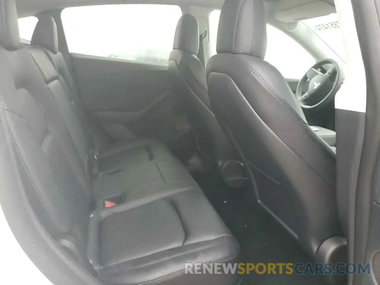 11 Photograph of a damaged car 7SAYGDEE4NF329743 TESLA MODEL Y 2022