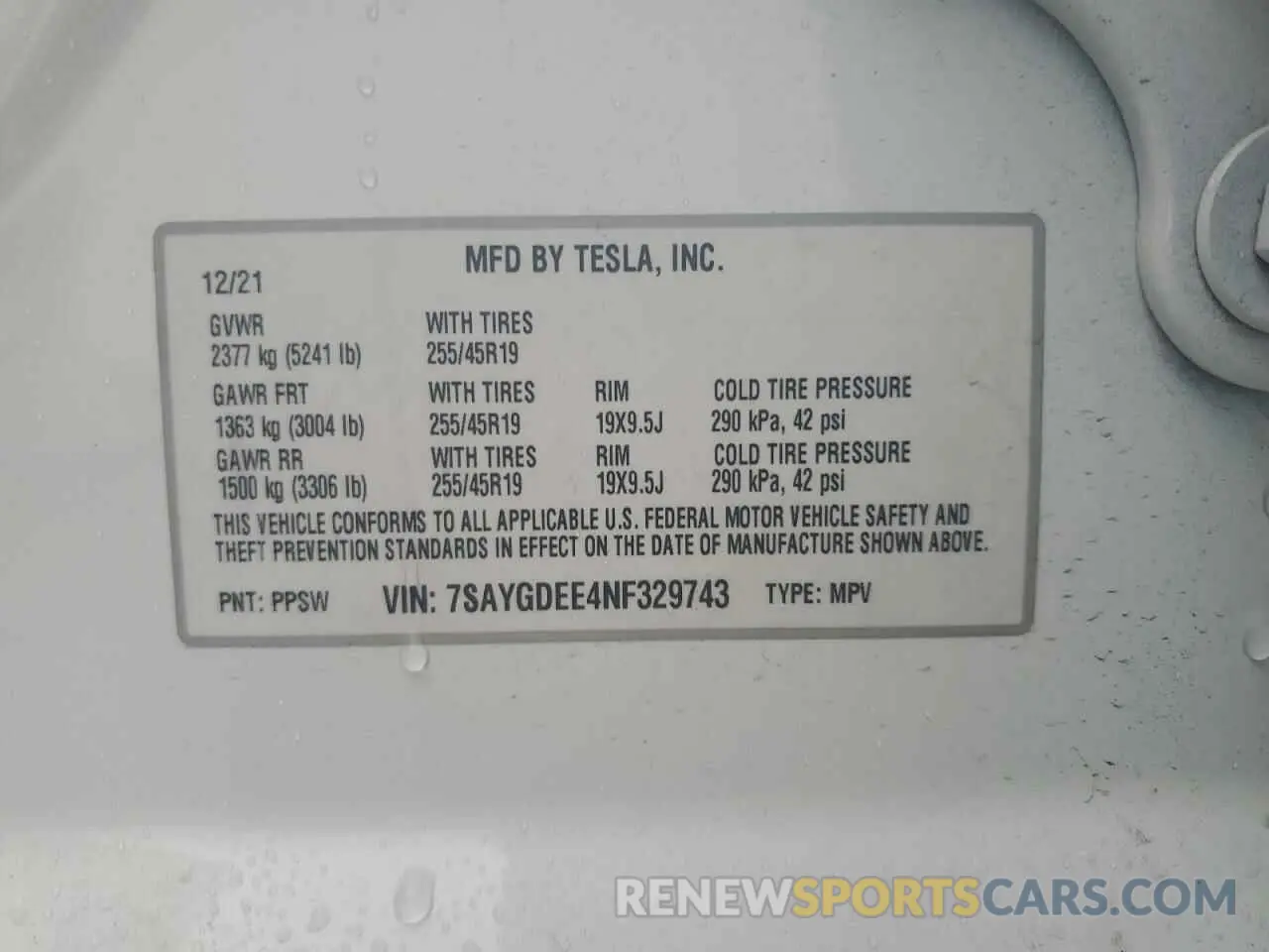 13 Photograph of a damaged car 7SAYGDEE4NF329743 TESLA MODEL Y 2022
