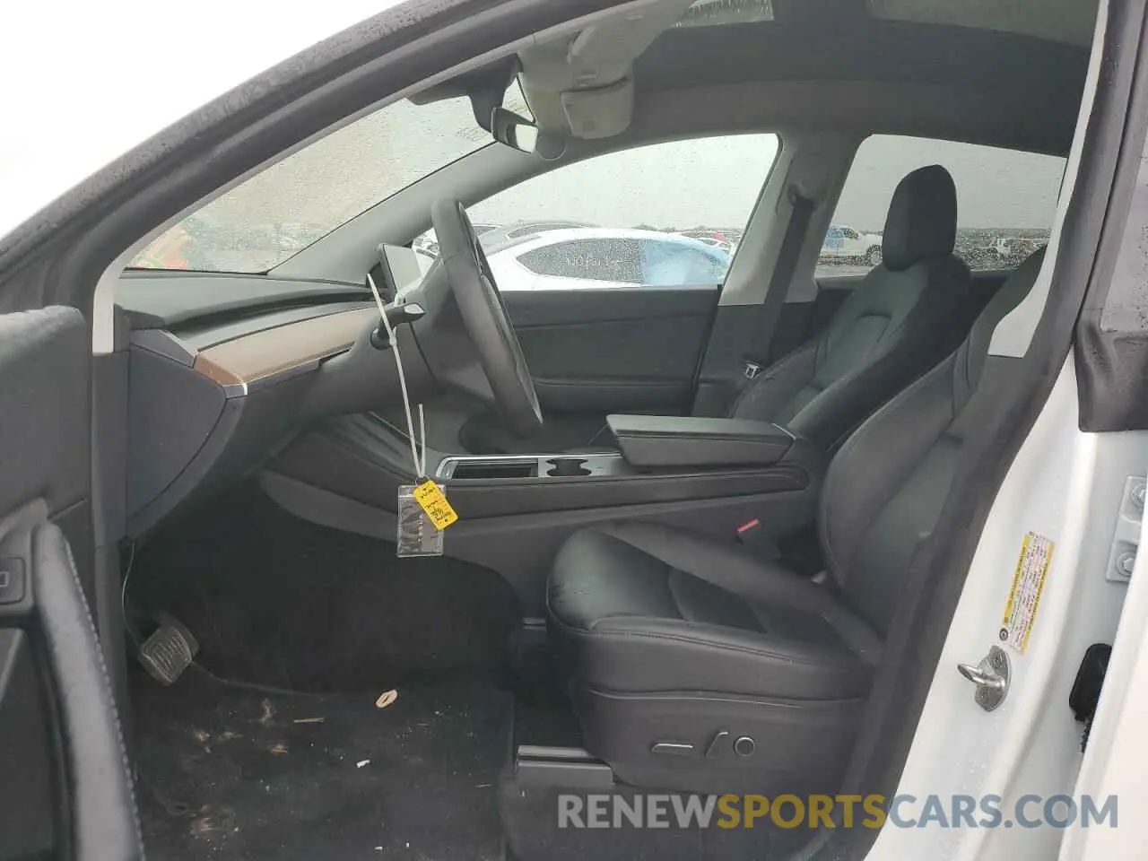 7 Photograph of a damaged car 7SAYGDEE4NF329743 TESLA MODEL Y 2022