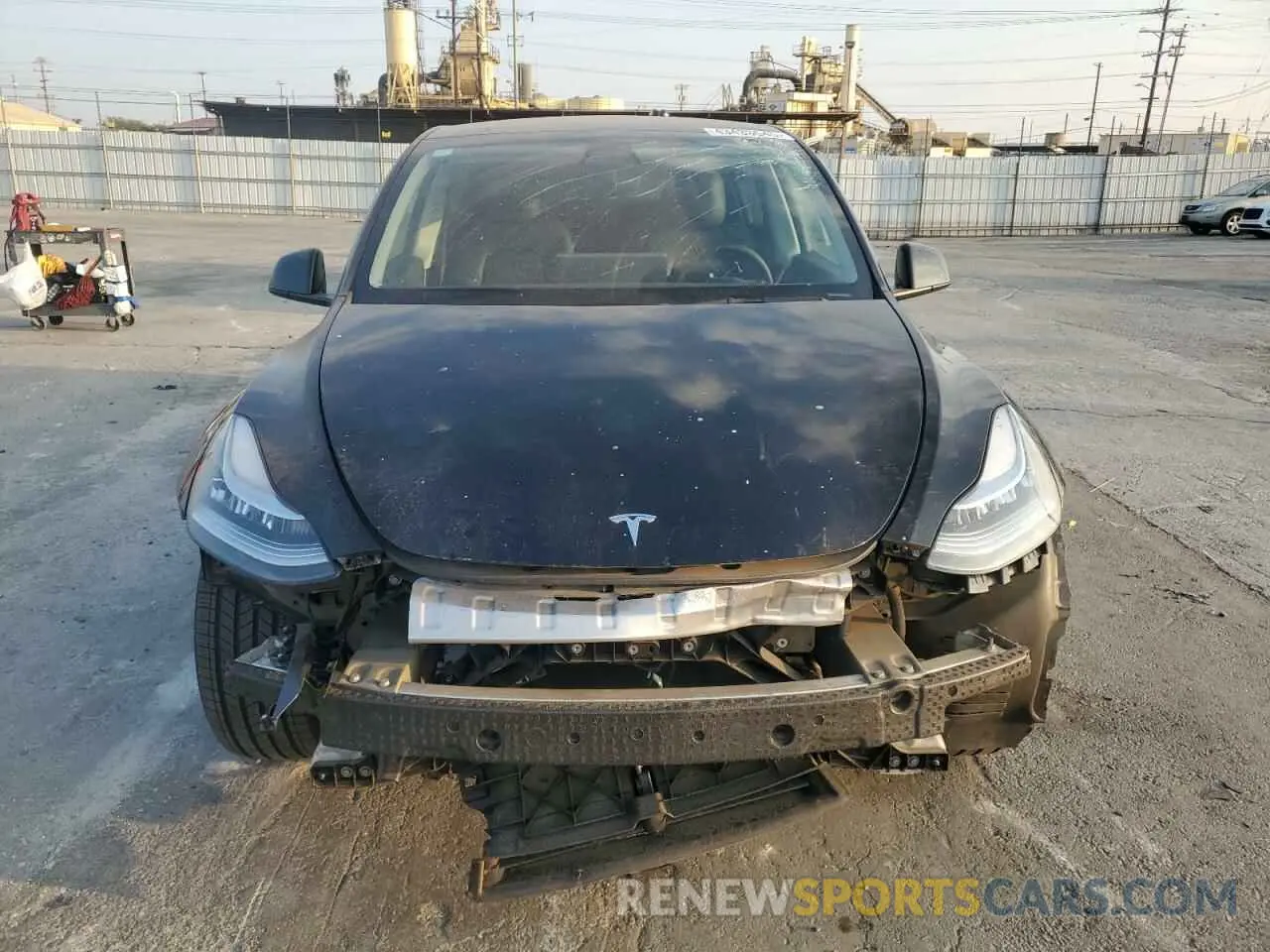 5 Photograph of a damaged car 7SAYGDEE4NF350799 TESLA MODEL Y 2022
