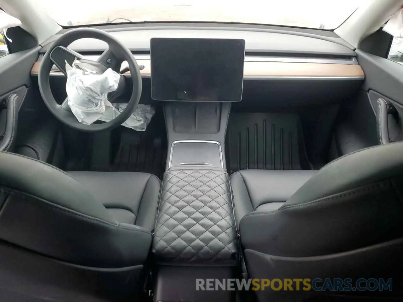 8 Photograph of a damaged car 7SAYGDEE4NF362936 TESLA MODEL Y 2022