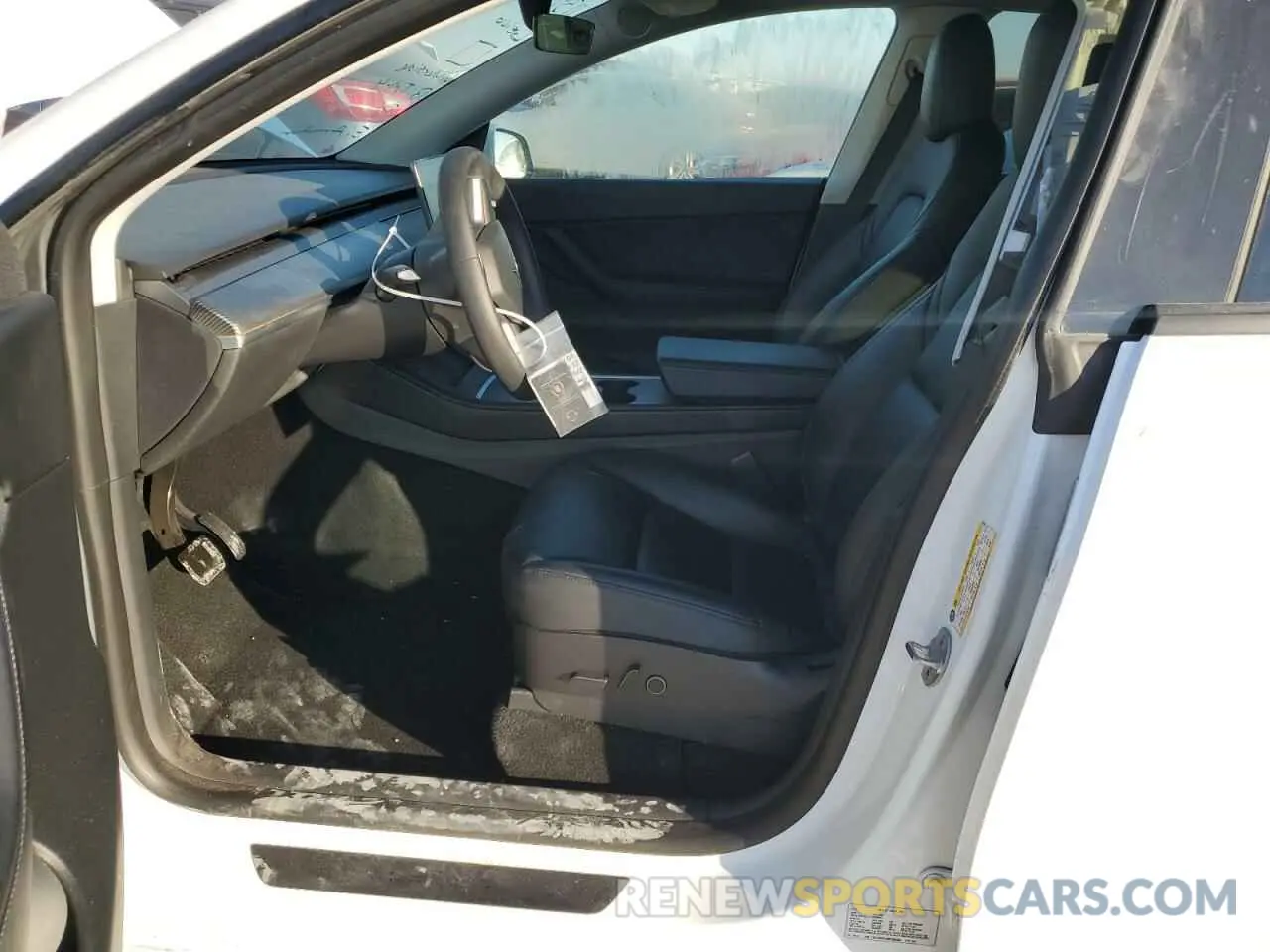 7 Photograph of a damaged car 7SAYGDEE4NF366484 TESLA MODEL Y 2022