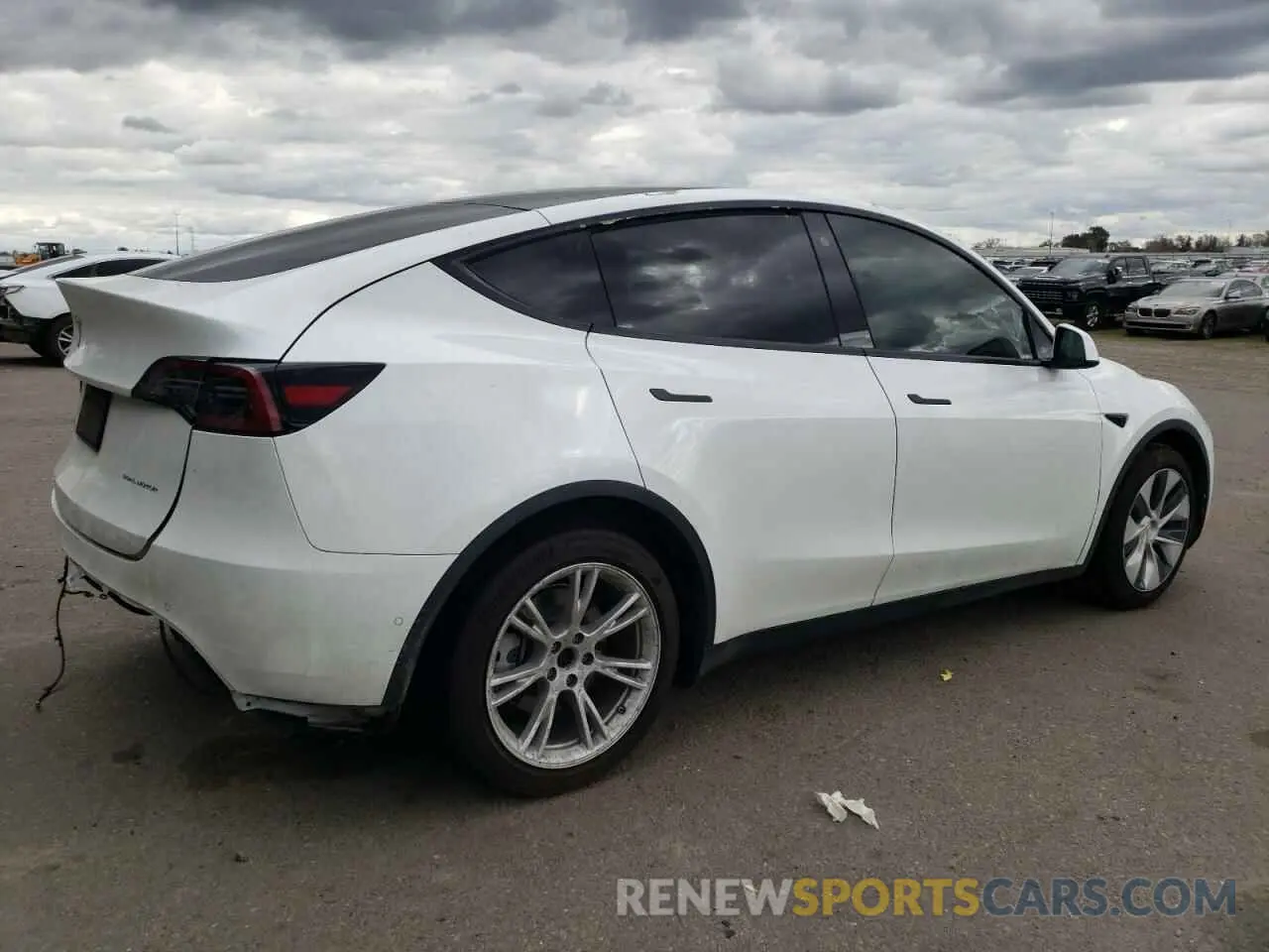 3 Photograph of a damaged car 7SAYGDEE4NF402447 TESLA MODEL Y 2022