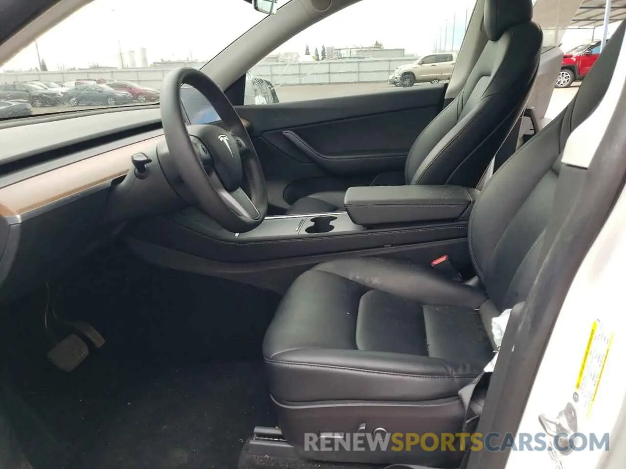 7 Photograph of a damaged car 7SAYGDEE4NF402447 TESLA MODEL Y 2022