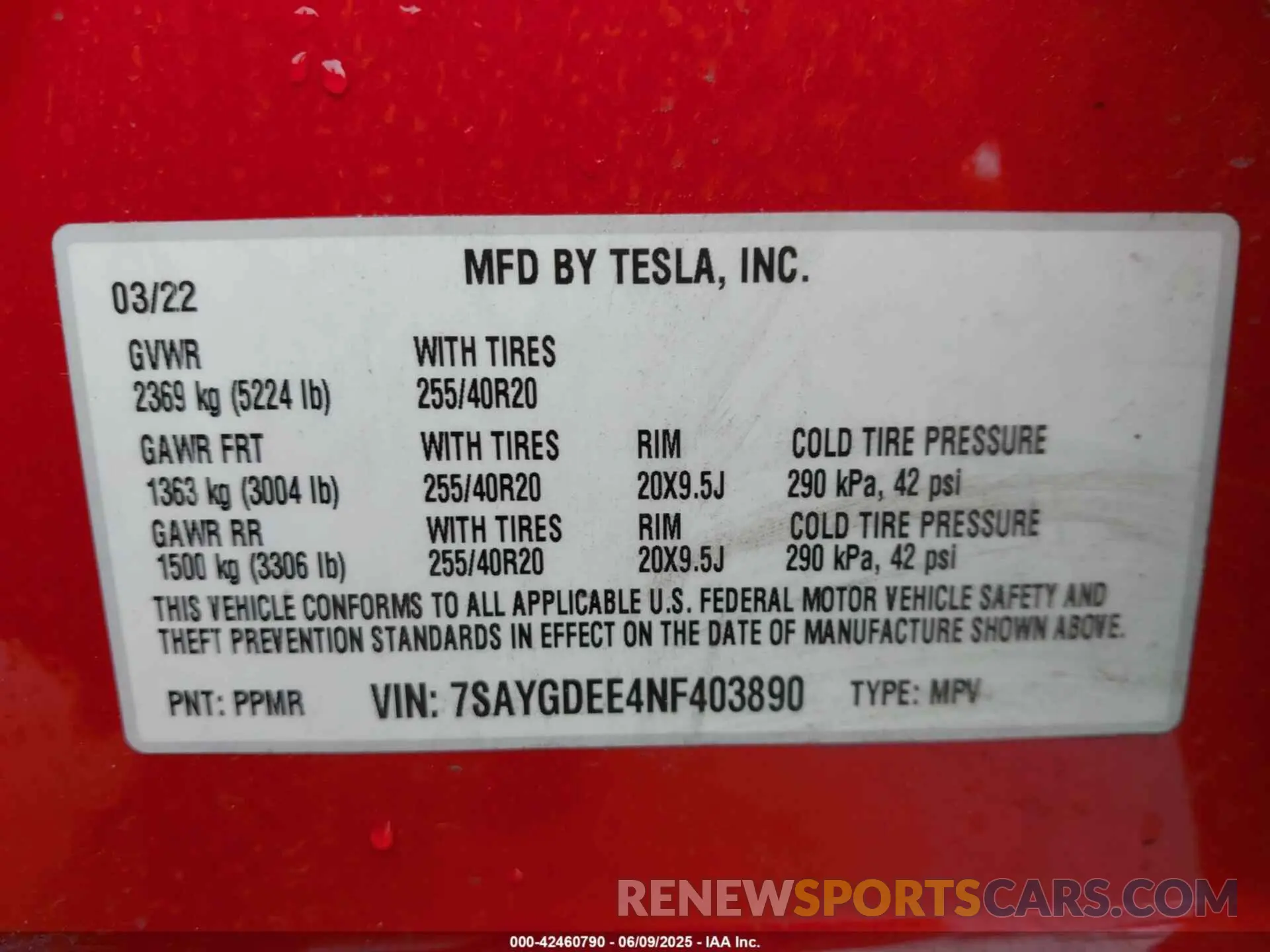 9 Photograph of a damaged car 7SAYGDEE4NF403890 TESLA MODEL Y 2022