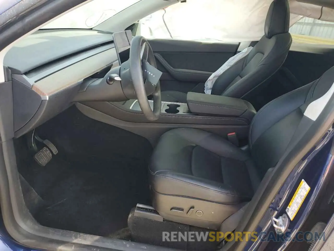7 Photograph of a damaged car 7SAYGDEE4NF408202 TESLA MODEL Y 2022