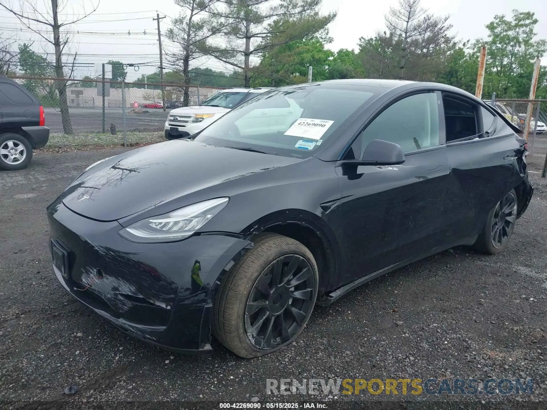 2 Photograph of a damaged car 7SAYGDEE4NF436212 TESLA MODEL Y 2022