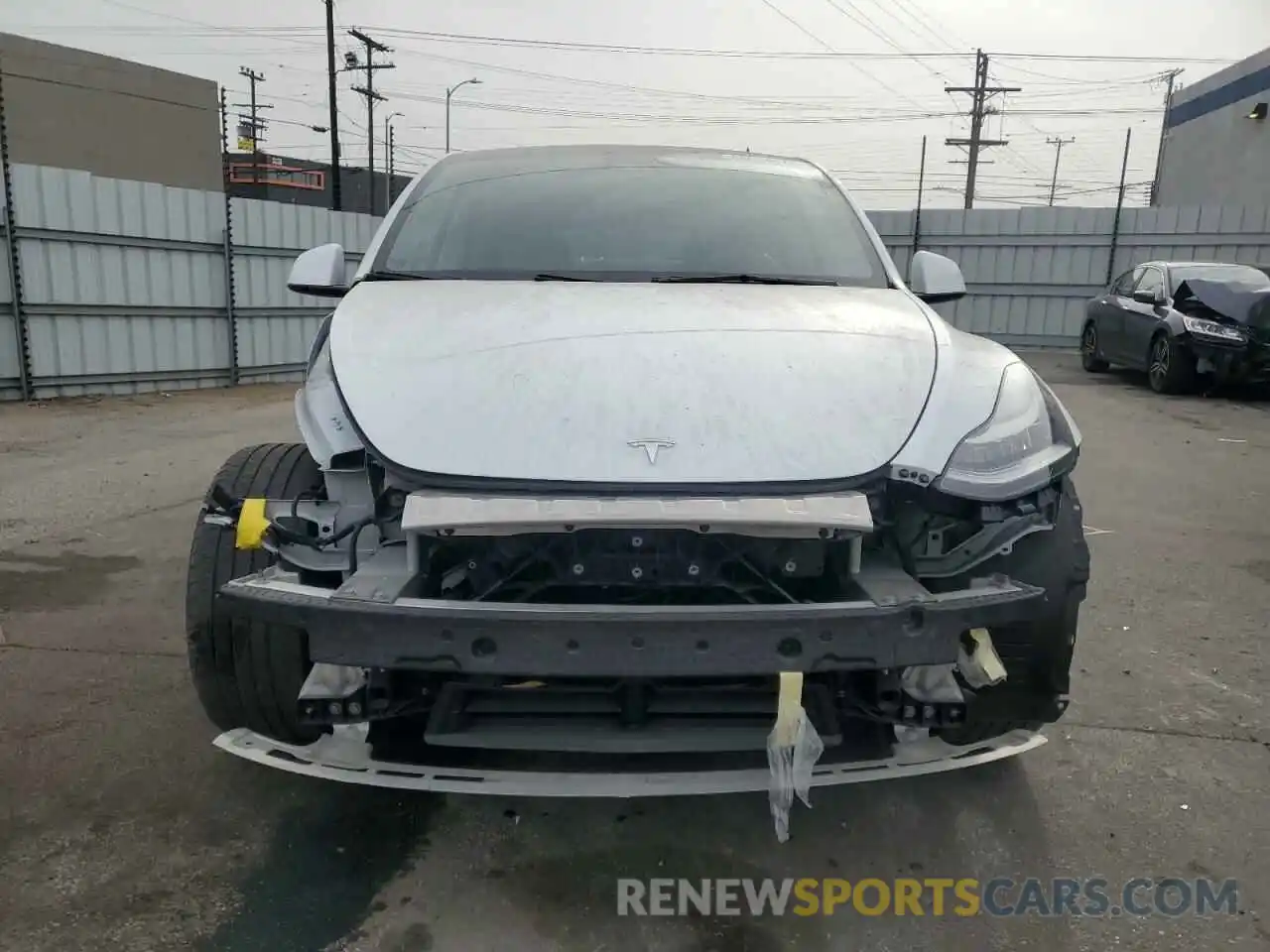 5 Photograph of a damaged car 7SAYGDEE4NF443631 TESLA MODEL Y 2022