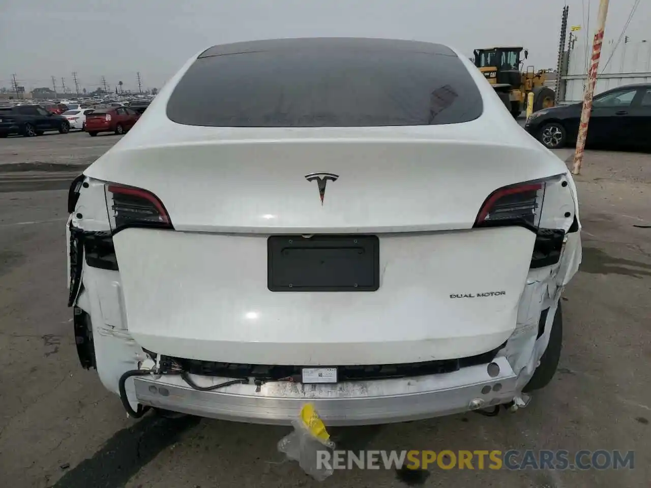 6 Photograph of a damaged car 7SAYGDEE4NF443631 TESLA MODEL Y 2022