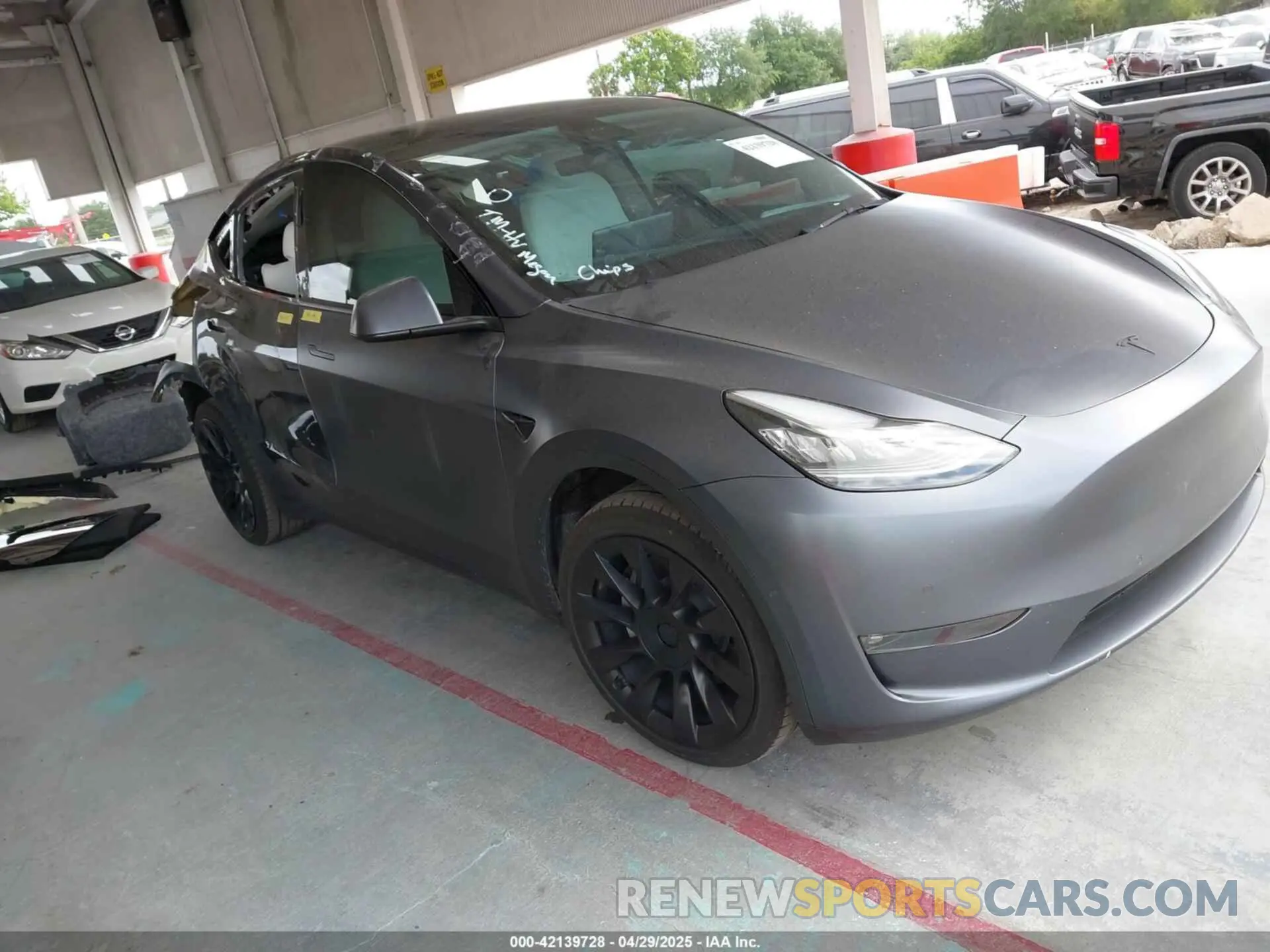 1 Photograph of a damaged car 7SAYGDEE4NF450434 TESLA MODEL Y 2022