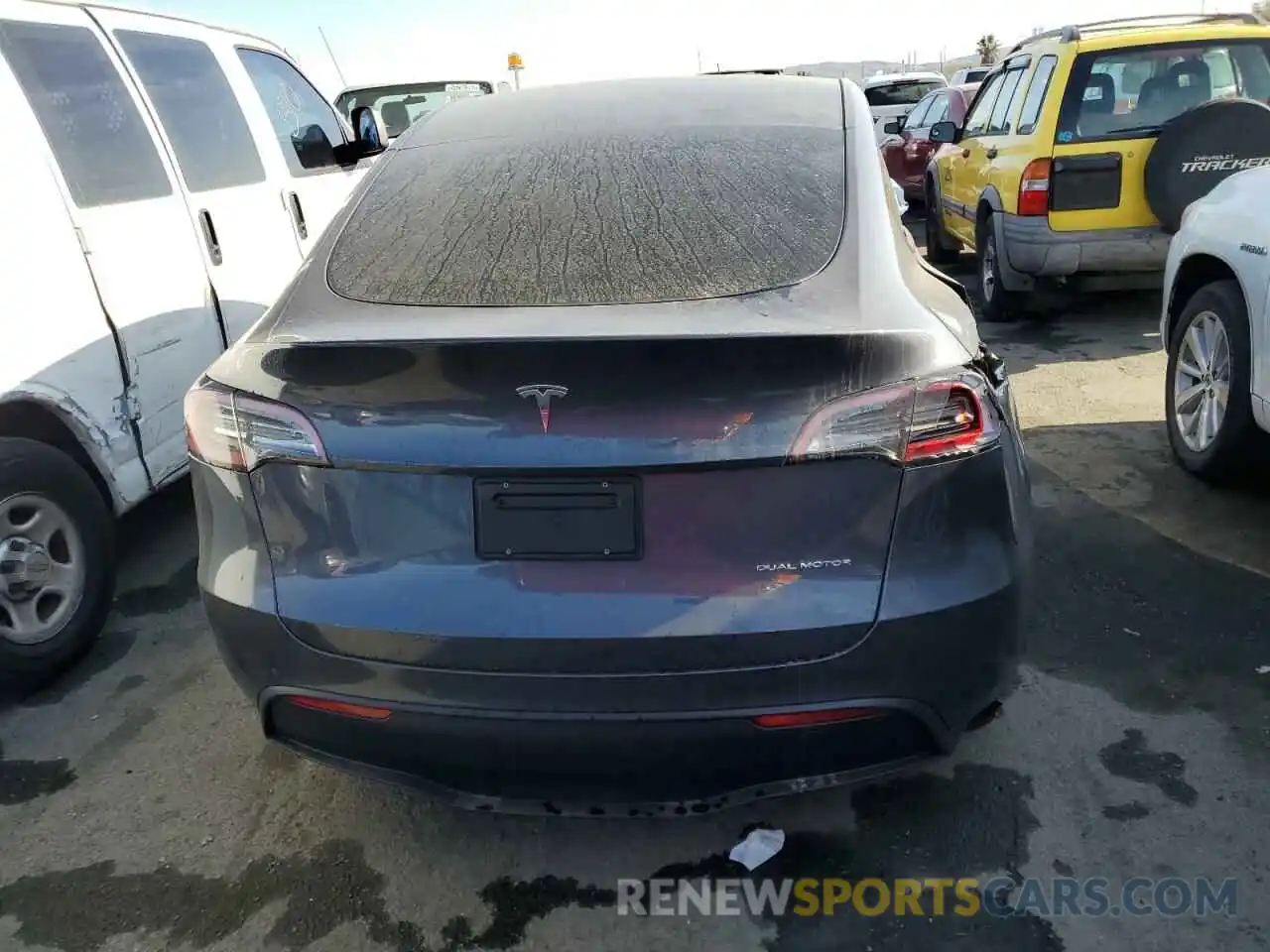 6 Photograph of a damaged car 7SAYGDEE4NF558827 TESLA MODEL Y 2022