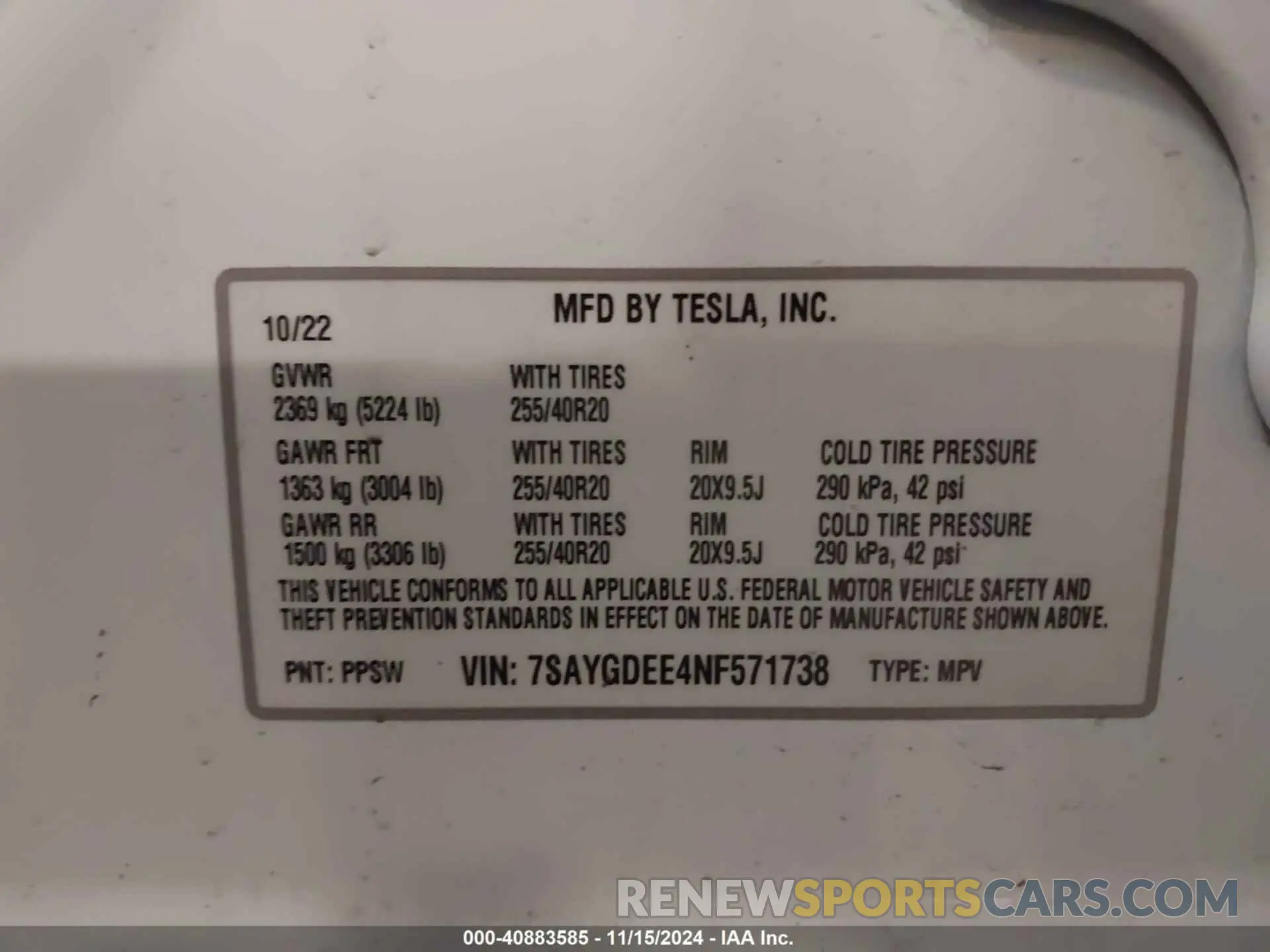 9 Photograph of a damaged car 7SAYGDEE4NF571738 TESLA MODEL Y 2022