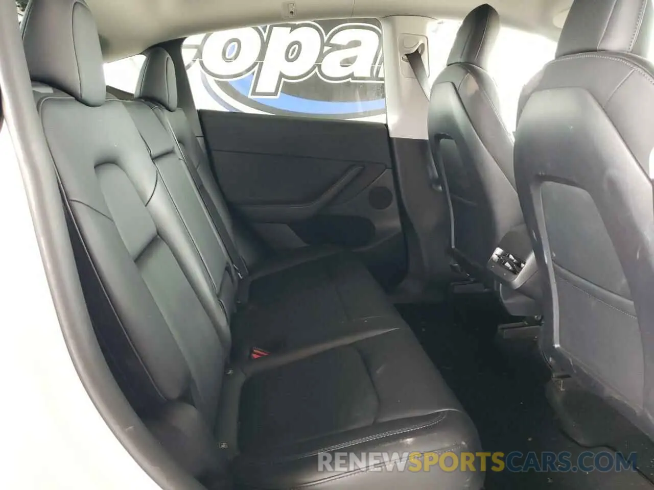 10 Photograph of a damaged car 7SAYGDEE4NF576275 TESLA MODEL Y 2022