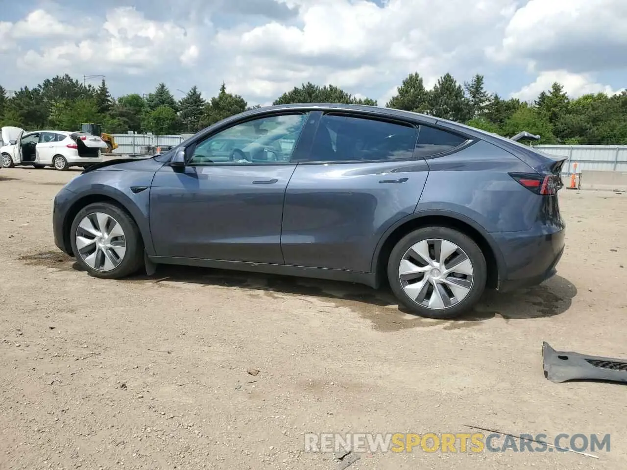 2 Photograph of a damaged car 7SAYGDEE5NA007772 TESLA MODEL Y 2022