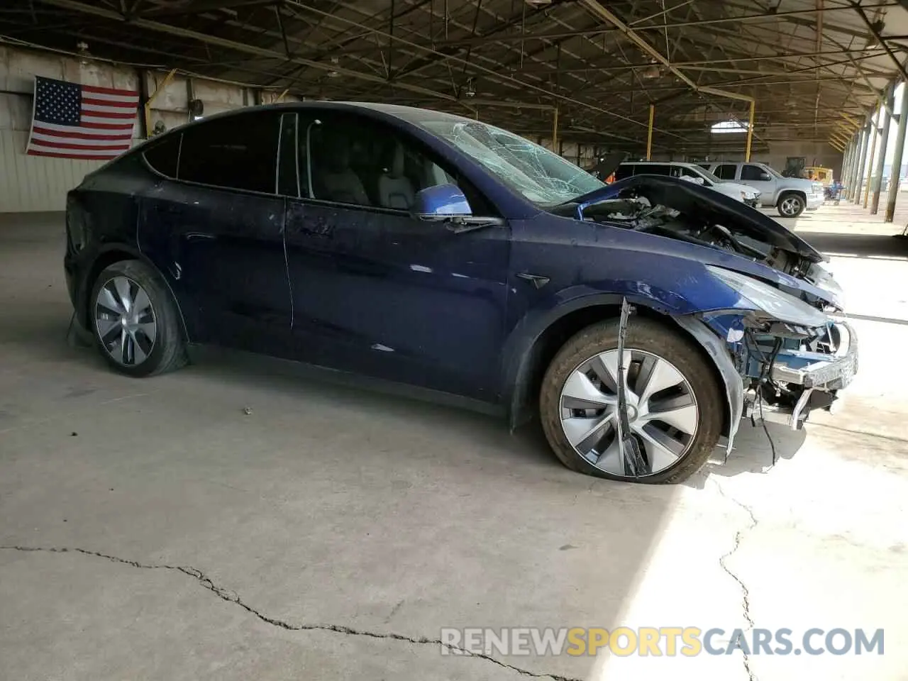 4 Photograph of a damaged car 7SAYGDEE5NA014737 TESLA MODEL Y 2022