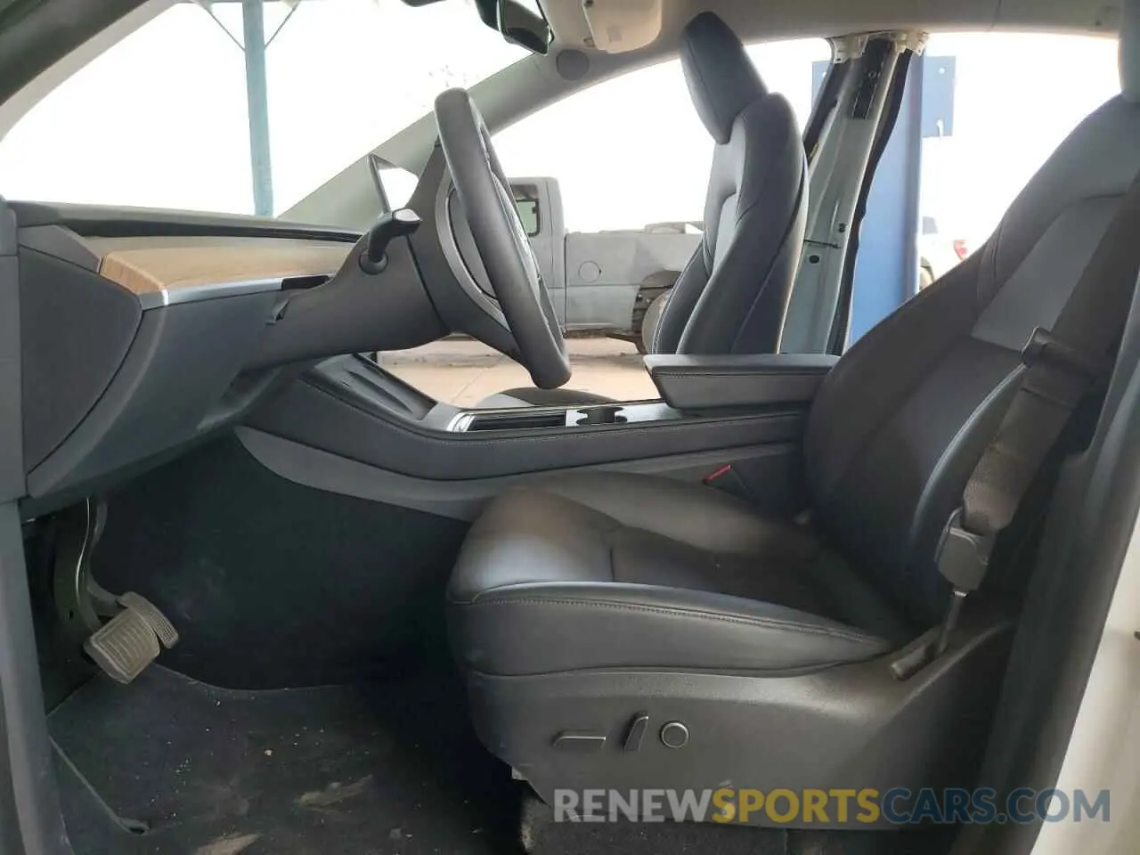 7 Photograph of a damaged car 7SAYGDEE5NA015841 TESLA MODEL Y 2022