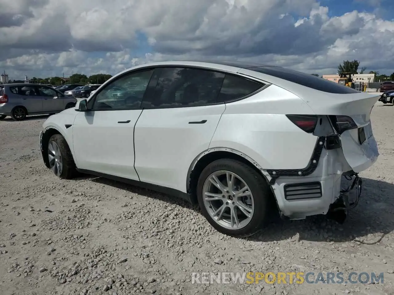 2 Photograph of a damaged car 7SAYGDEE5NA016133 TESLA MODEL Y 2022