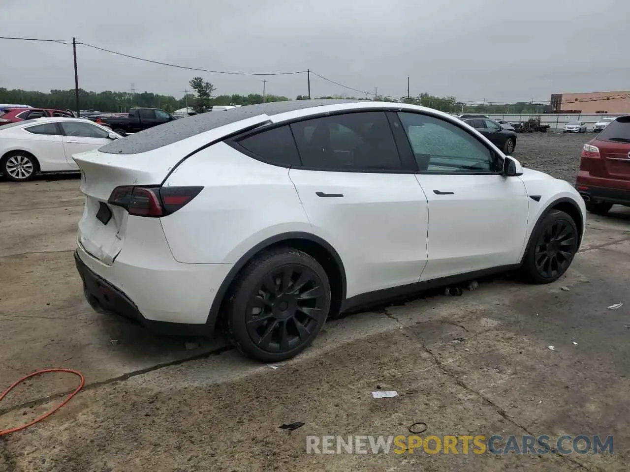 3 Photograph of a damaged car 7SAYGDEE5NA016276 TESLA MODEL Y 2022