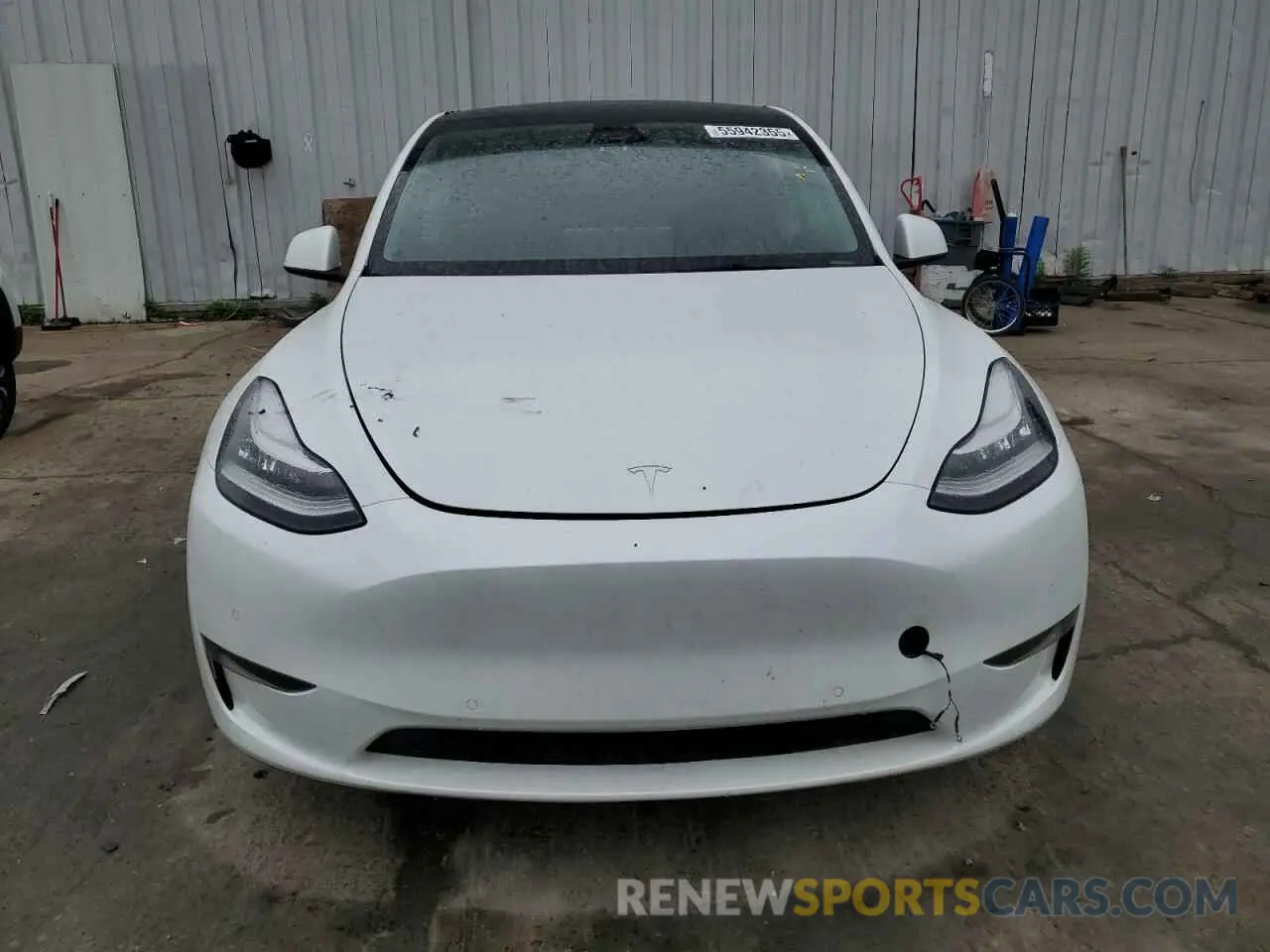 5 Photograph of a damaged car 7SAYGDEE5NA016276 TESLA MODEL Y 2022
