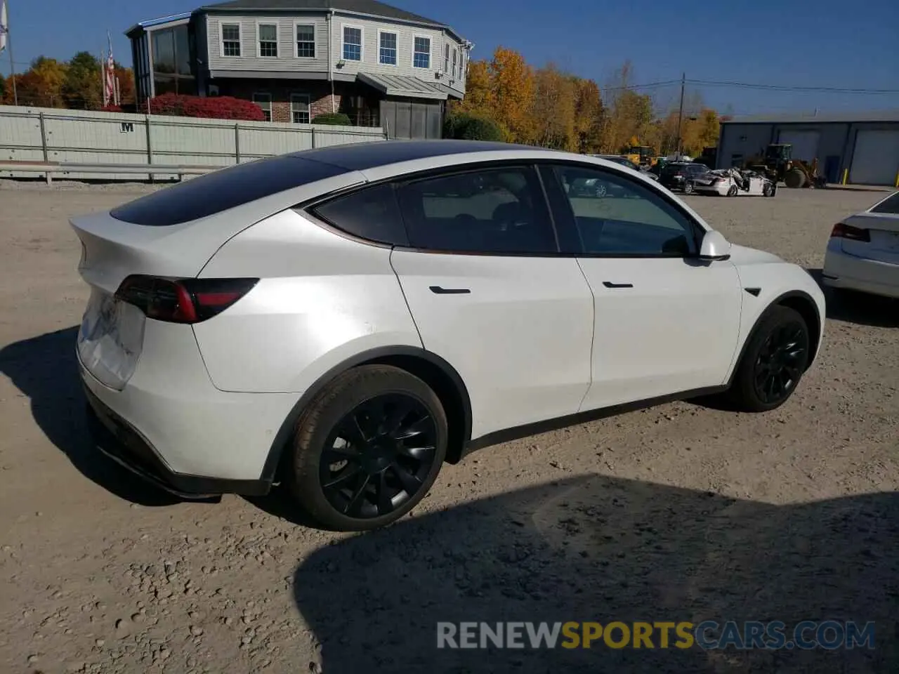 3 Photograph of a damaged car 7SAYGDEE5NA017105 TESLA MODEL Y 2022