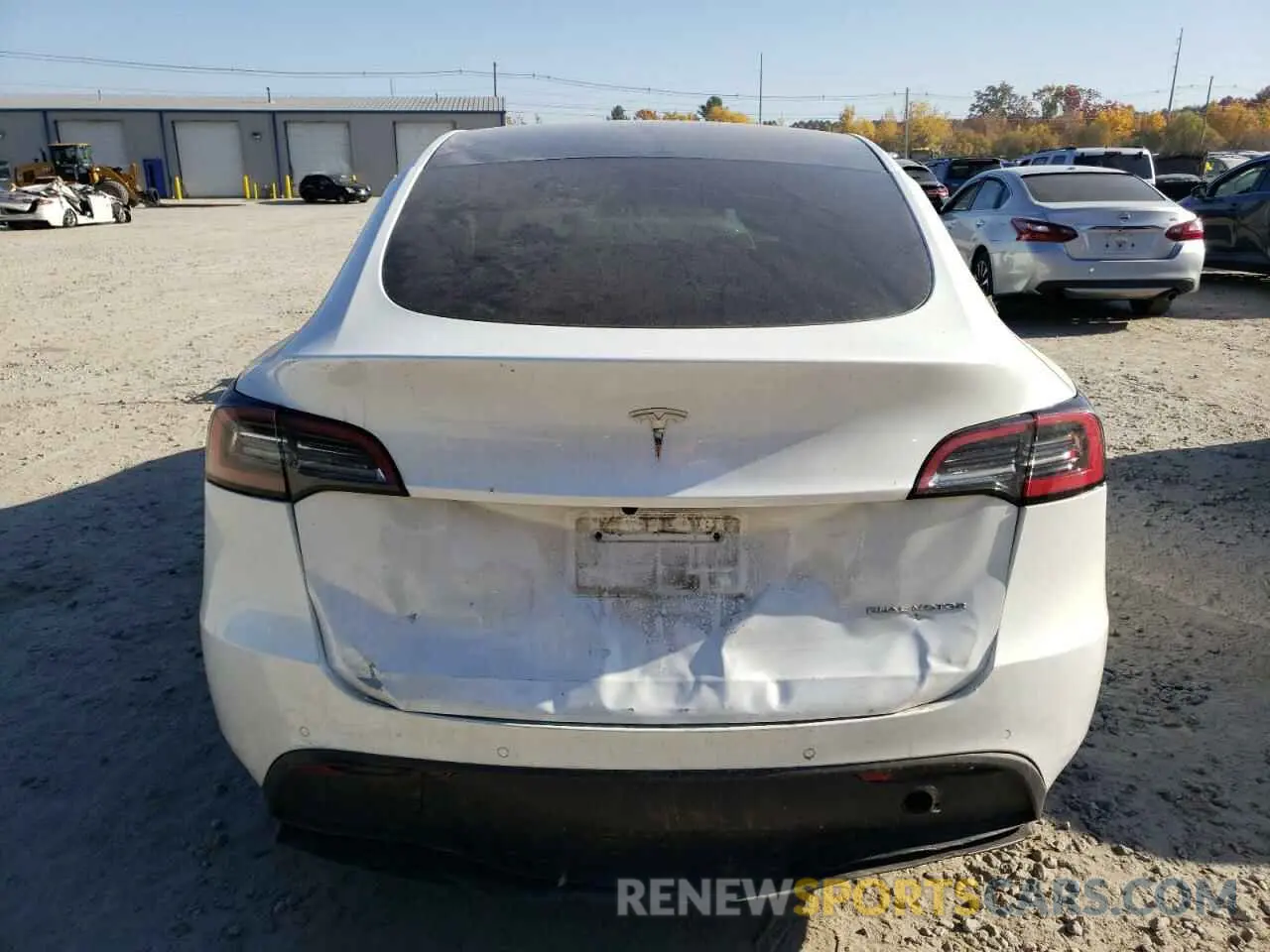 6 Photograph of a damaged car 7SAYGDEE5NA017105 TESLA MODEL Y 2022