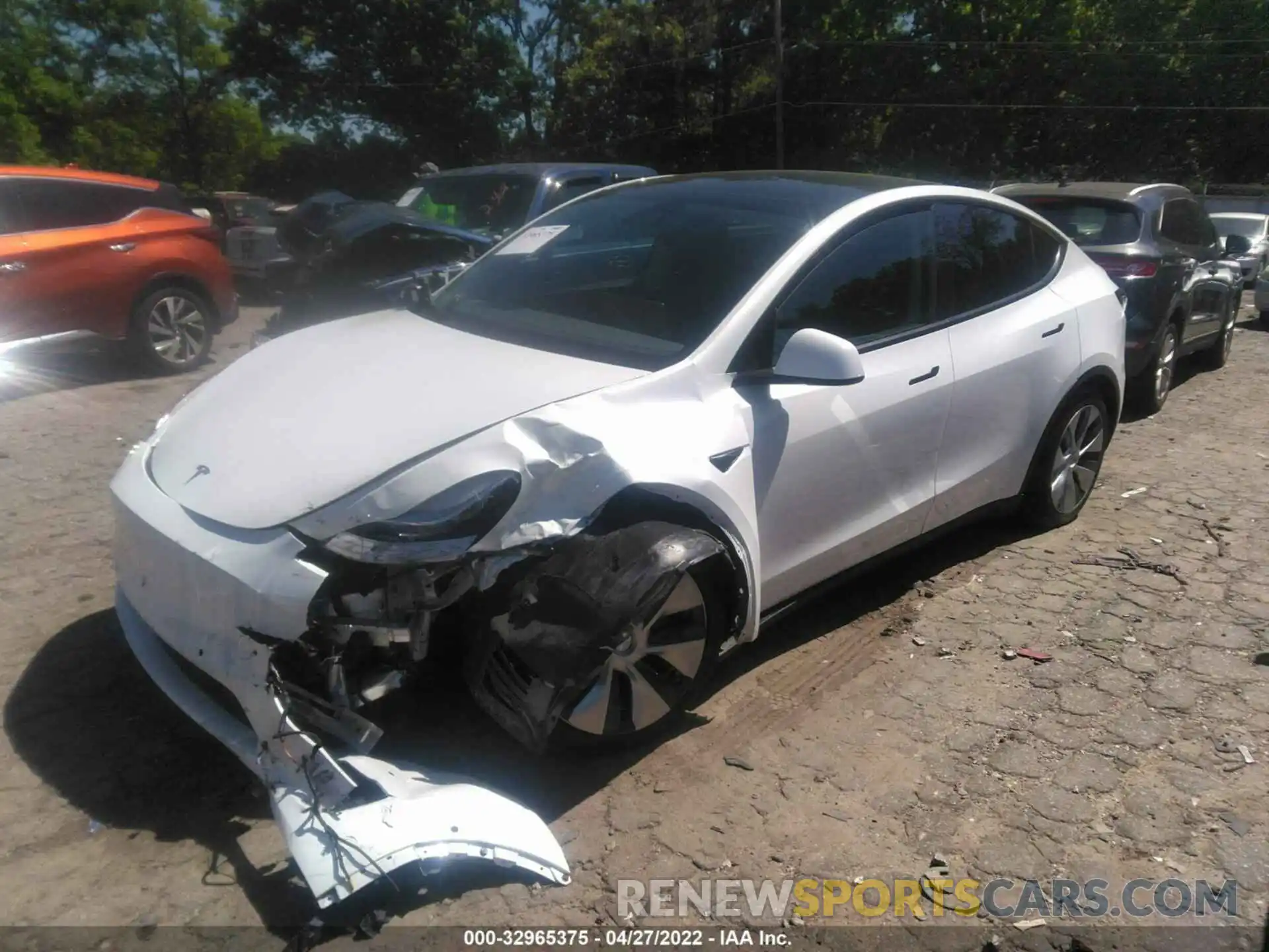 6 Photograph of a damaged car 7SAYGDEE5NF320534 TESLA MODEL Y 2022