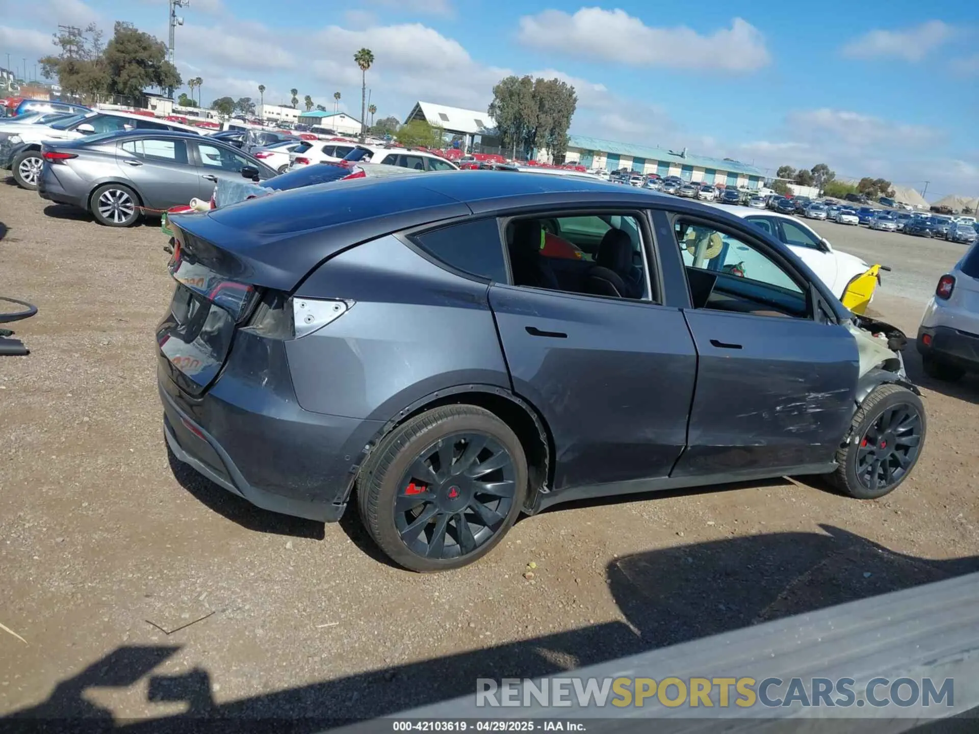 14 Photograph of a damaged car 7SAYGDEE5NF342226 TESLA MODEL Y 2022