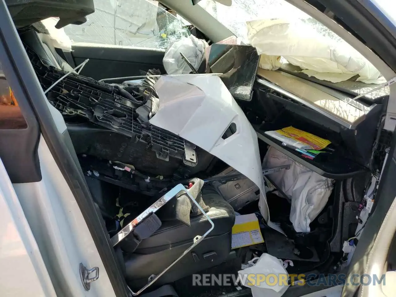 7 Photograph of a damaged car 7SAYGDEE5NF346700 TESLA MODEL Y 2022