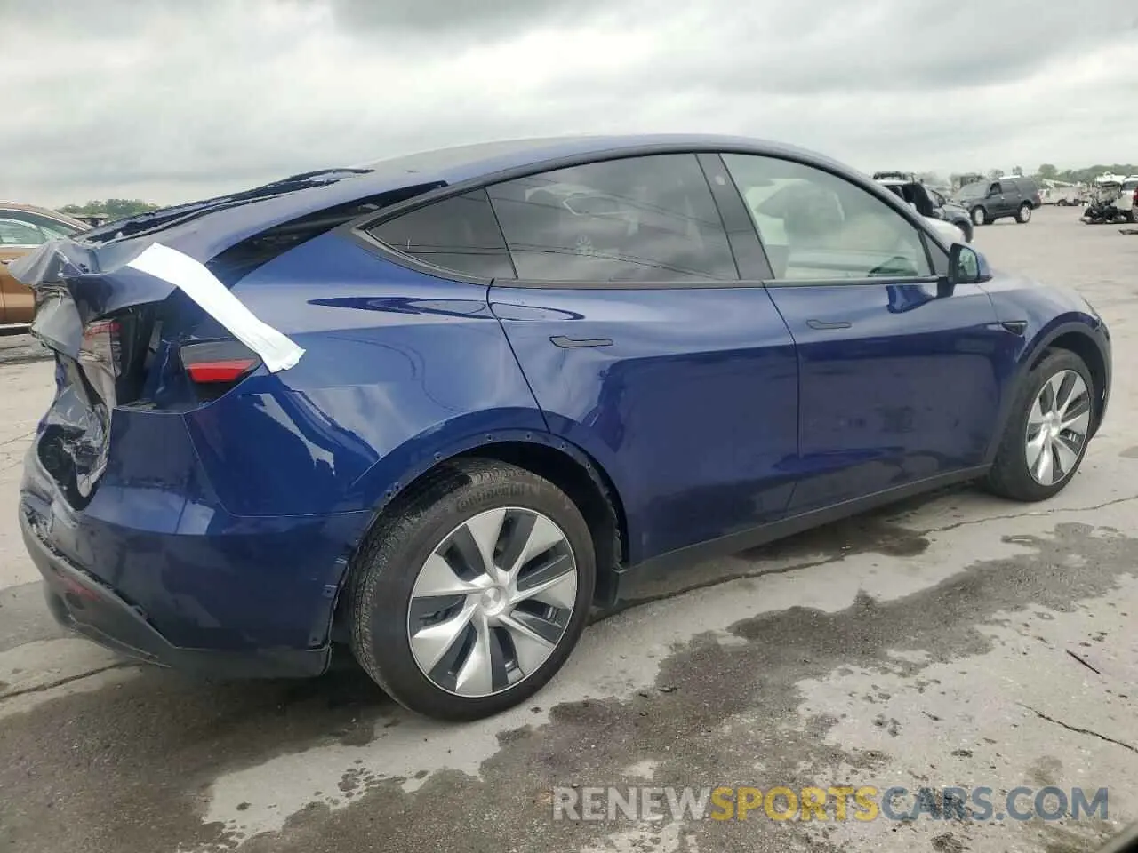 3 Photograph of a damaged car 7SAYGDEE5NF365568 TESLA MODEL Y 2022