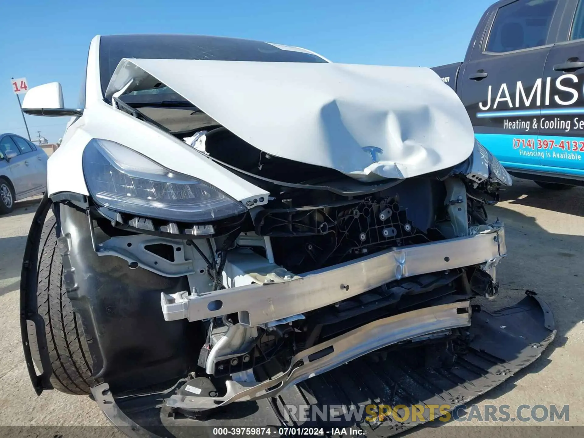 6 Photograph of a damaged car 7SAYGDEE5NF366199 TESLA MODEL Y 2022