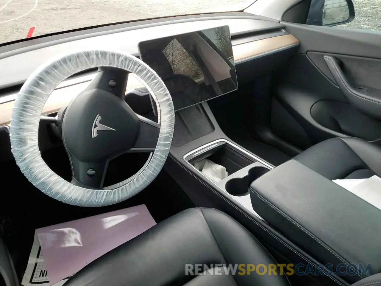 9 Photograph of a damaged car 7SAYGDEE5NF376005 TESLA MODEL Y 2022