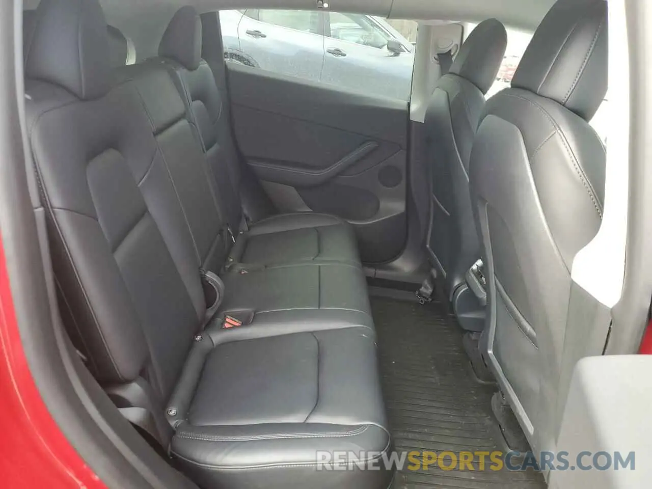 10 Photograph of a damaged car 7SAYGDEE5NF387781 TESLA MODEL Y 2022