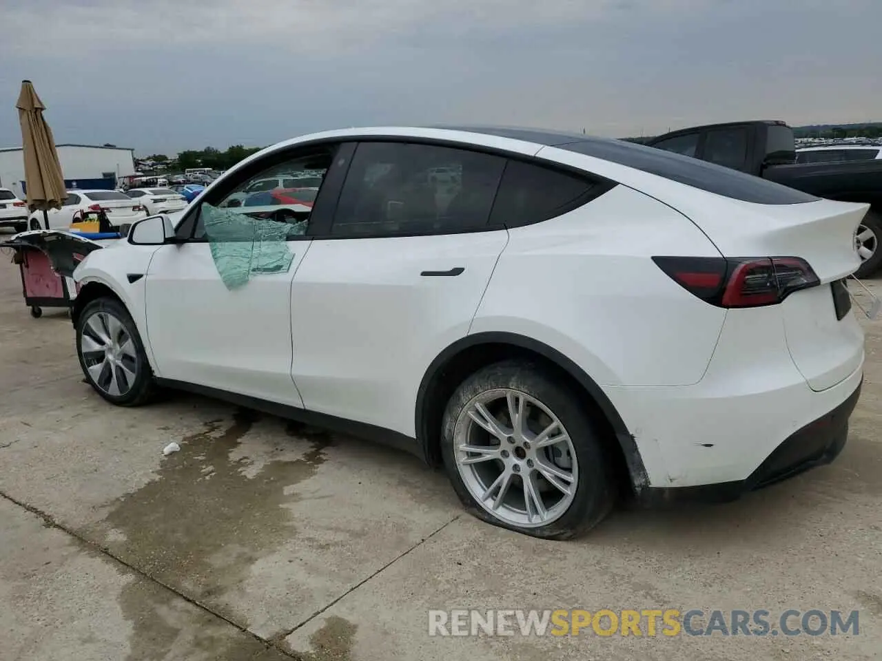2 Photograph of a damaged car 7SAYGDEE5NF387814 TESLA MODEL Y 2022