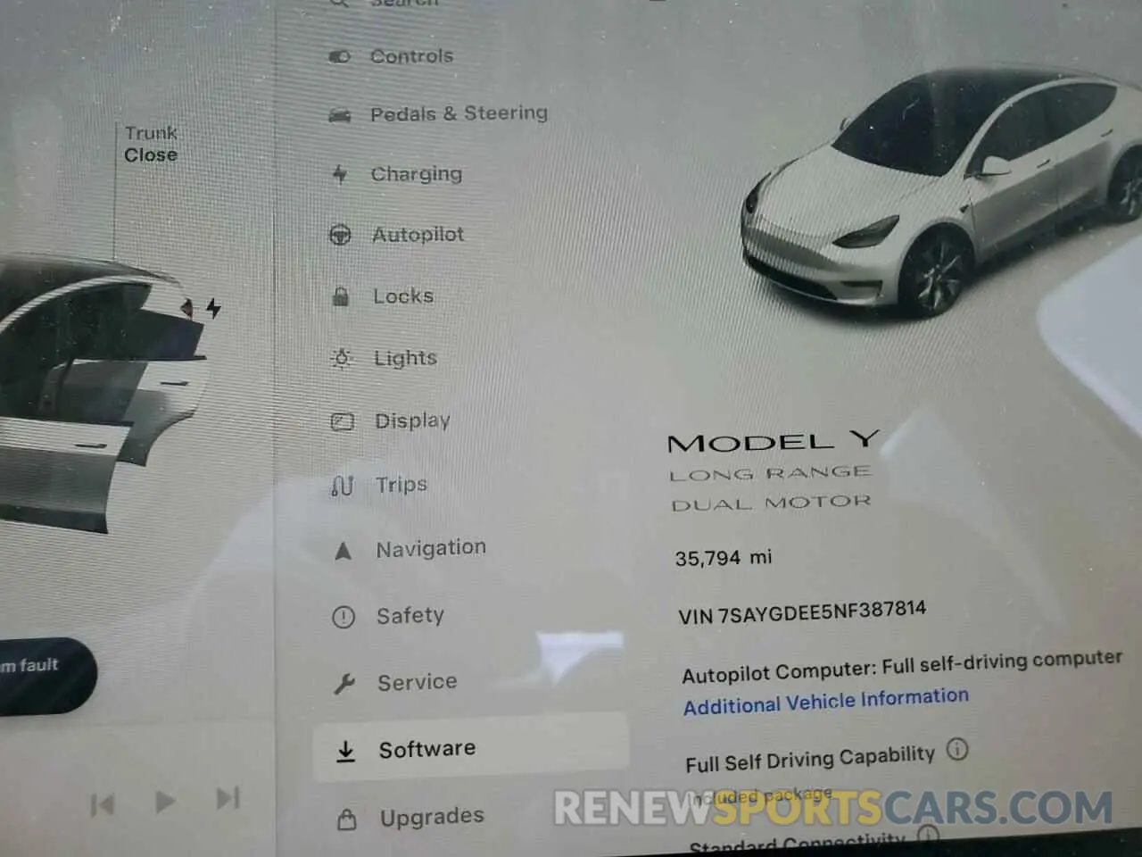 9 Photograph of a damaged car 7SAYGDEE5NF387814 TESLA MODEL Y 2022